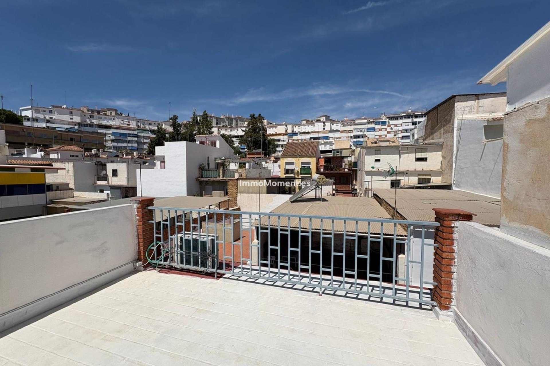 Resale - Villa - Benalmadena - Benalmadena Centro