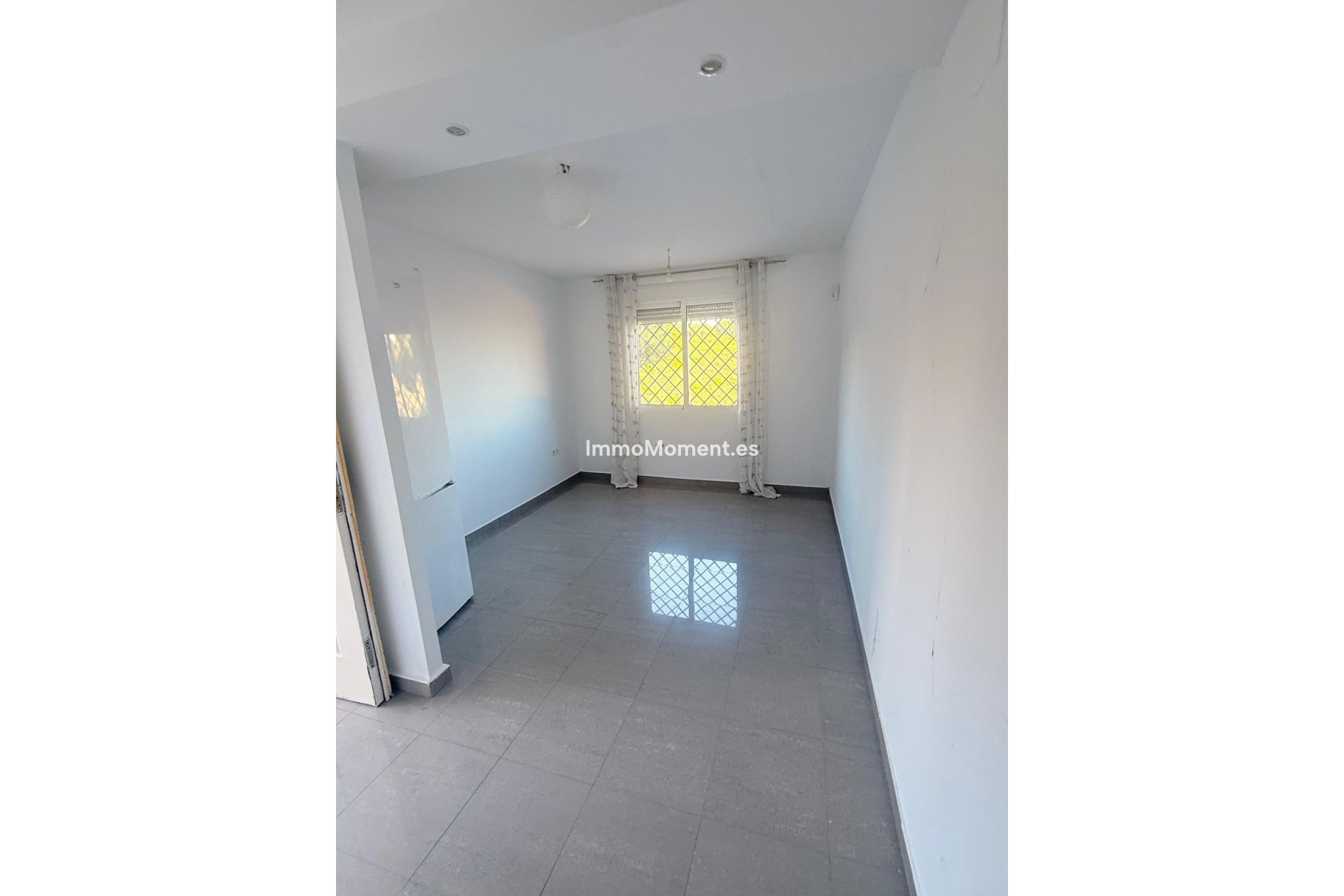 Resale - Villa - Benalmadena - Benalmadena Centro