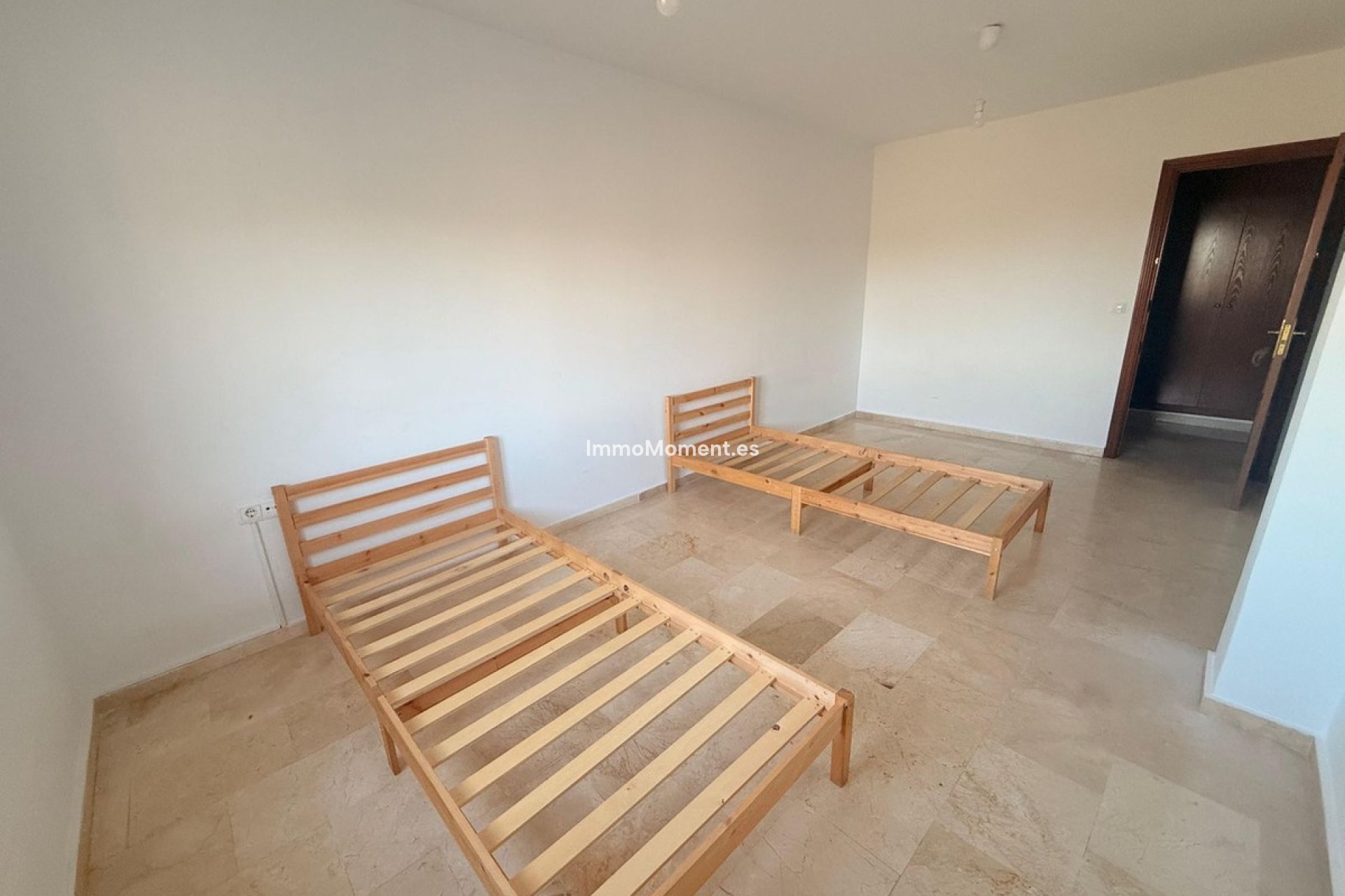 Resale - Villa - Benalmadena - Benalmadena Centro