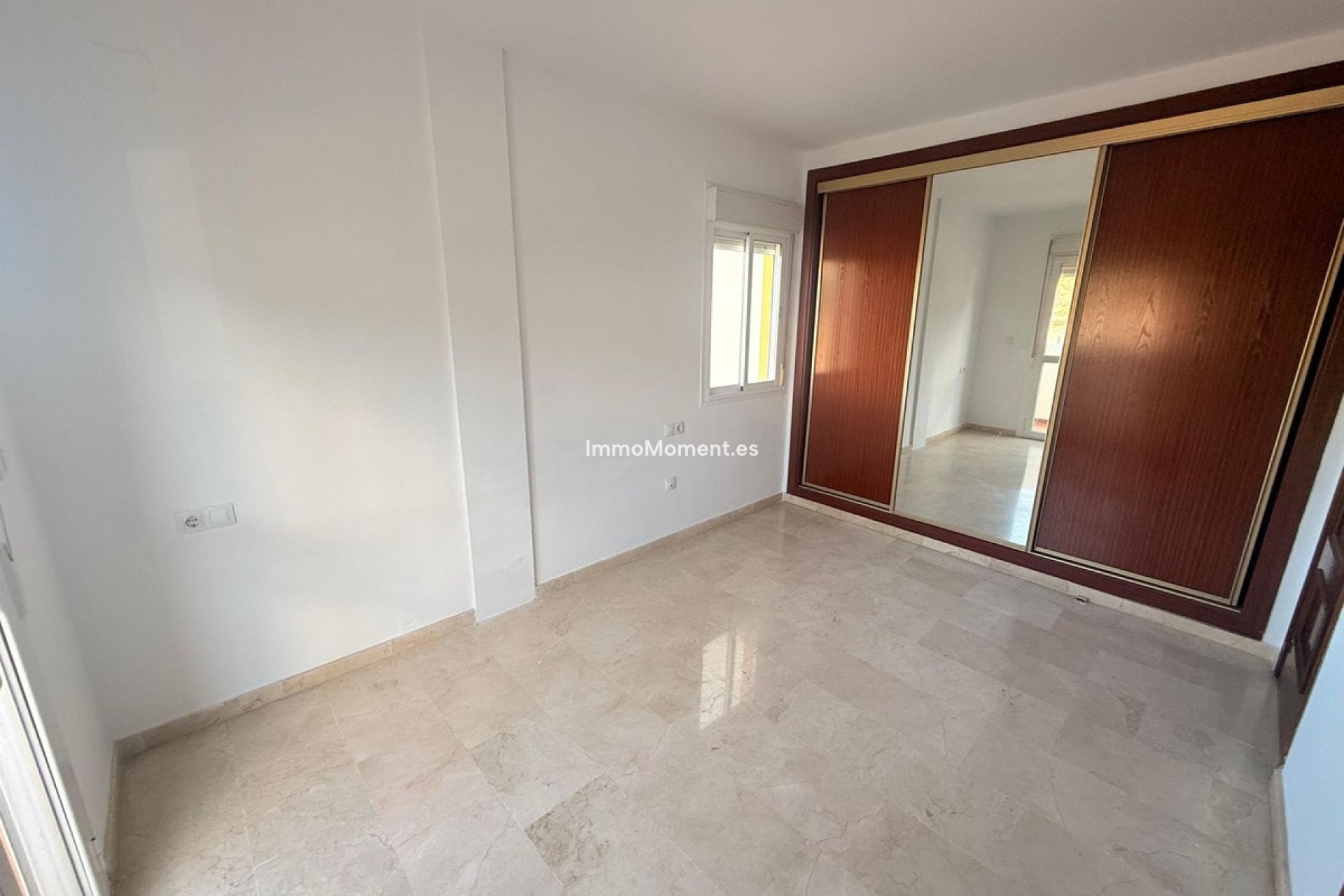 Resale - Villa - Benalmadena - Benalmadena Centro