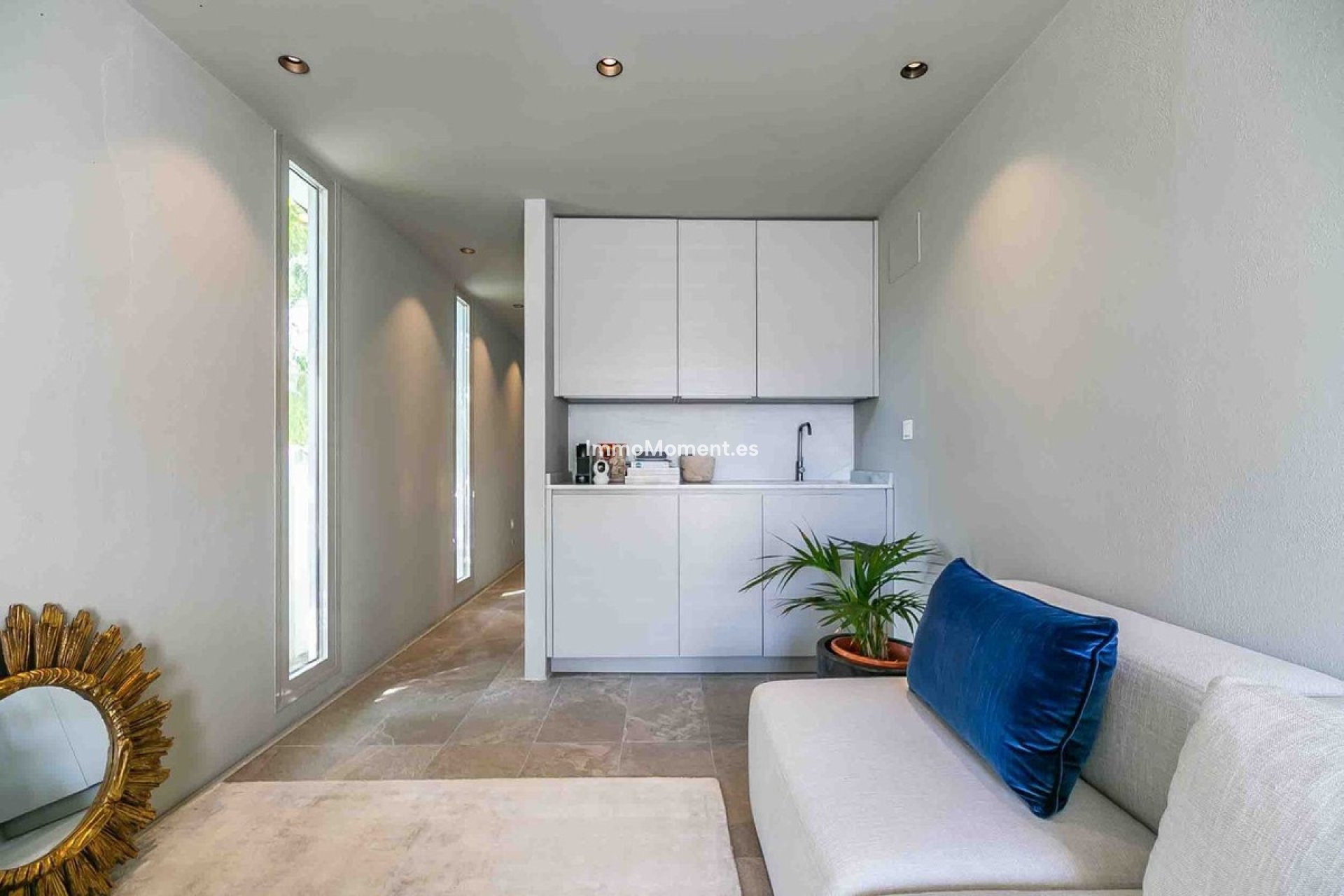 Resale - Villa - Benalmadena - Benalmadena Centro