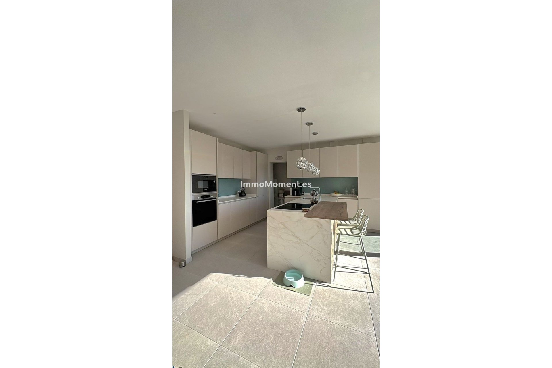 Resale - Villa - Benalmadena - Benalmadena Centro