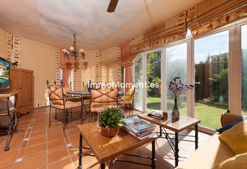 Resale - Villa - Benalmadena - Benalmadena Centro