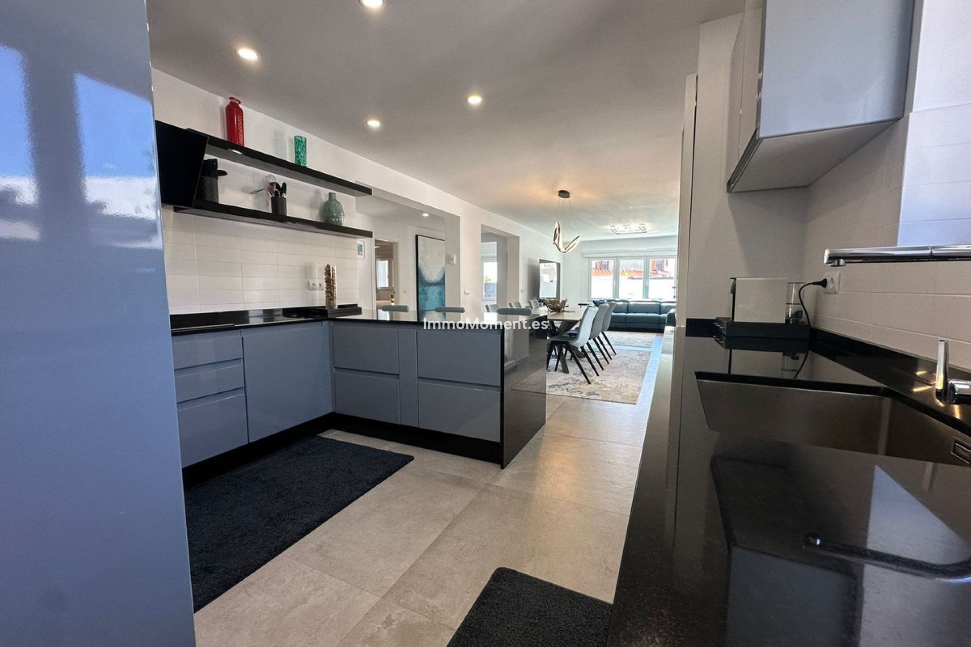 Resale - Villa - Benalmadena - Benalmadena Centro