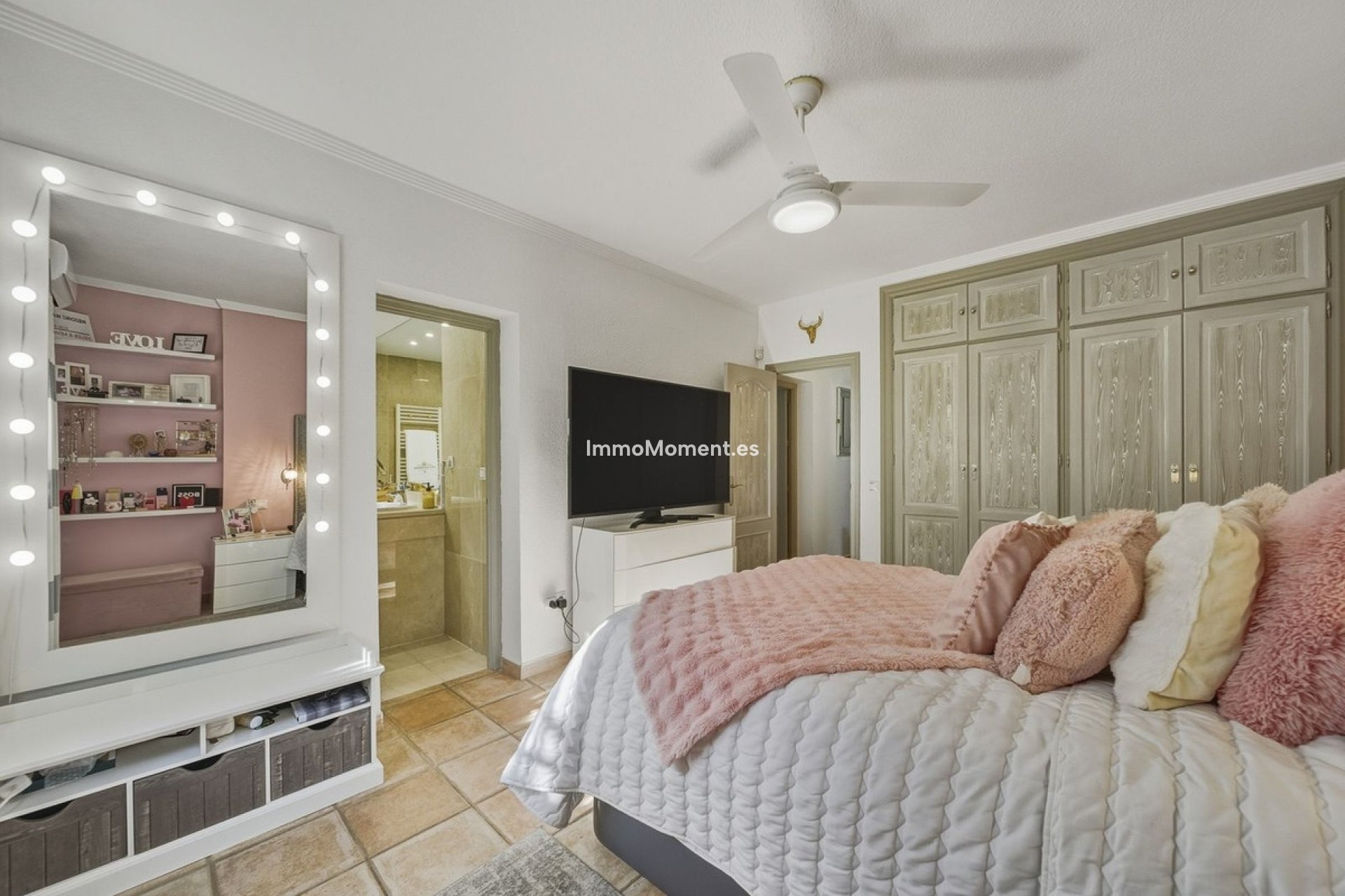 Resale - Villa - Benalmadena - Benalmadena Costa