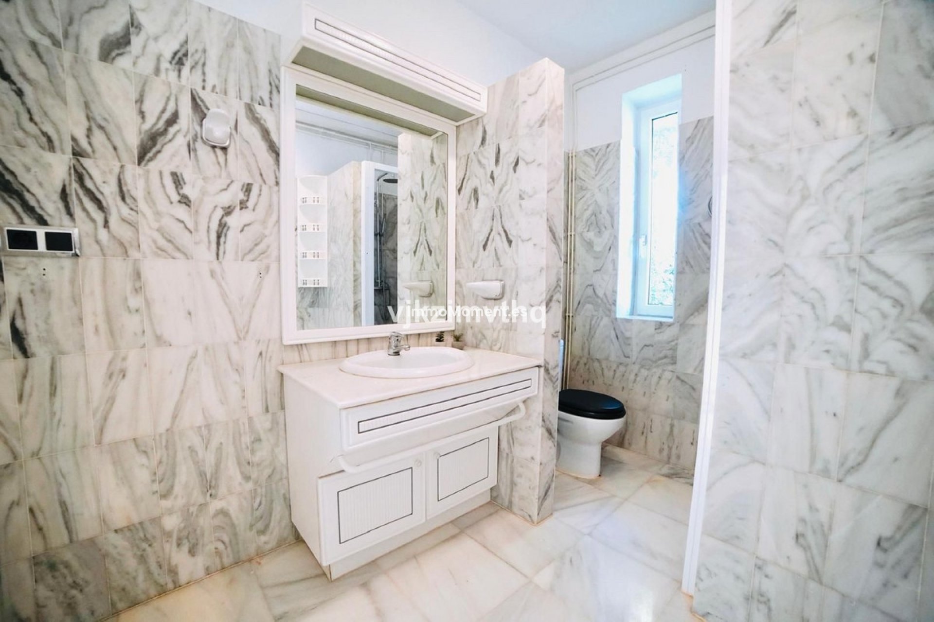 Resale - Villa - Benalmadena - Benalmadena Pueblo