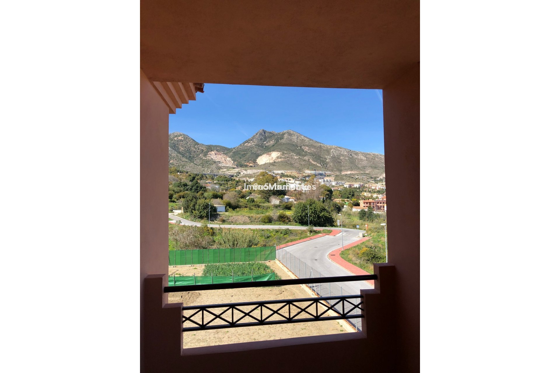 Resale - Villa - Benalmadena - Benalmadena Pueblo