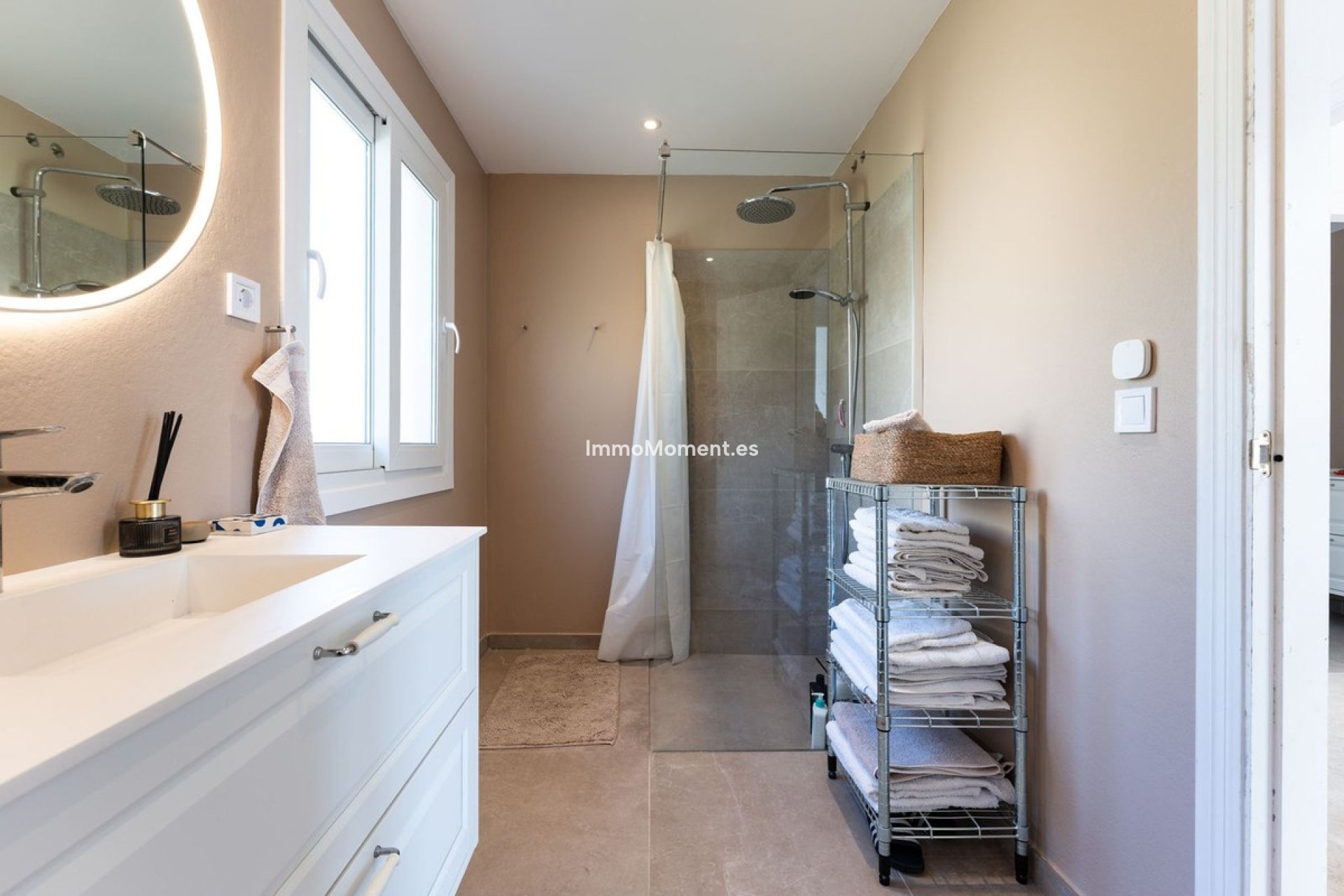 Resale - Villa - Benalmadena - La Capellania