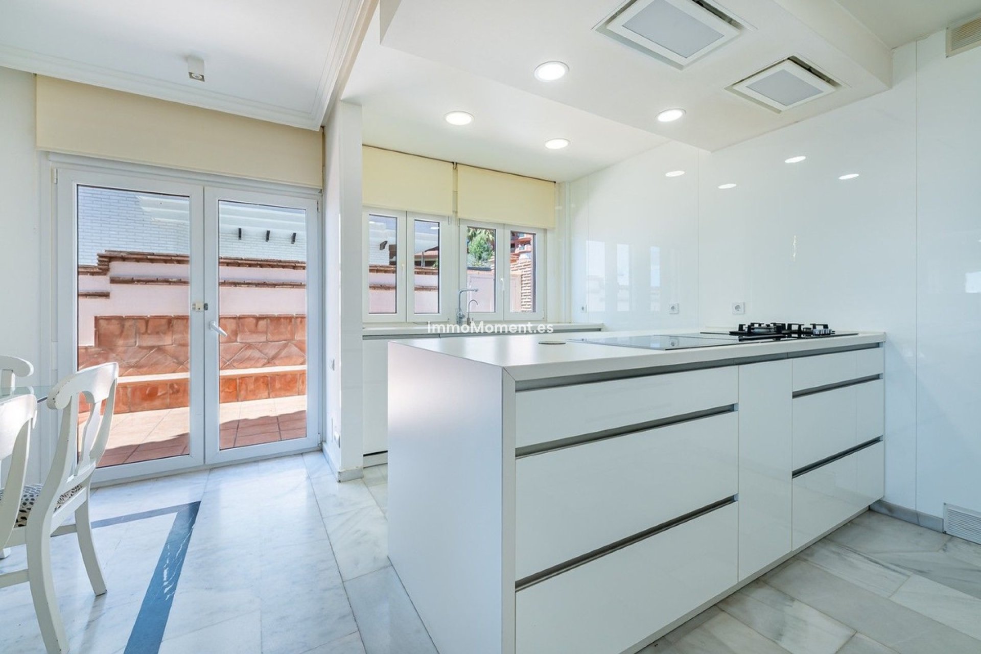 Resale - Villa - Benalmadena - La Capellania