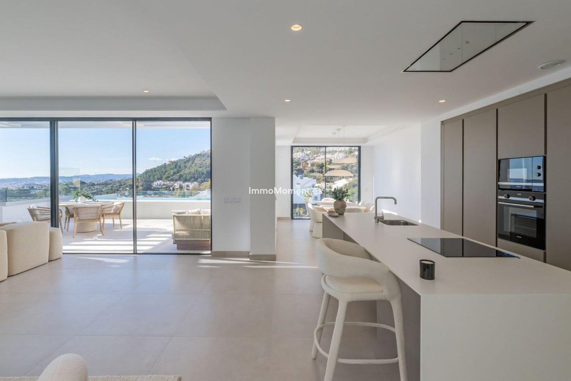 Resale - Villa - Benalmadena - Torremuelle