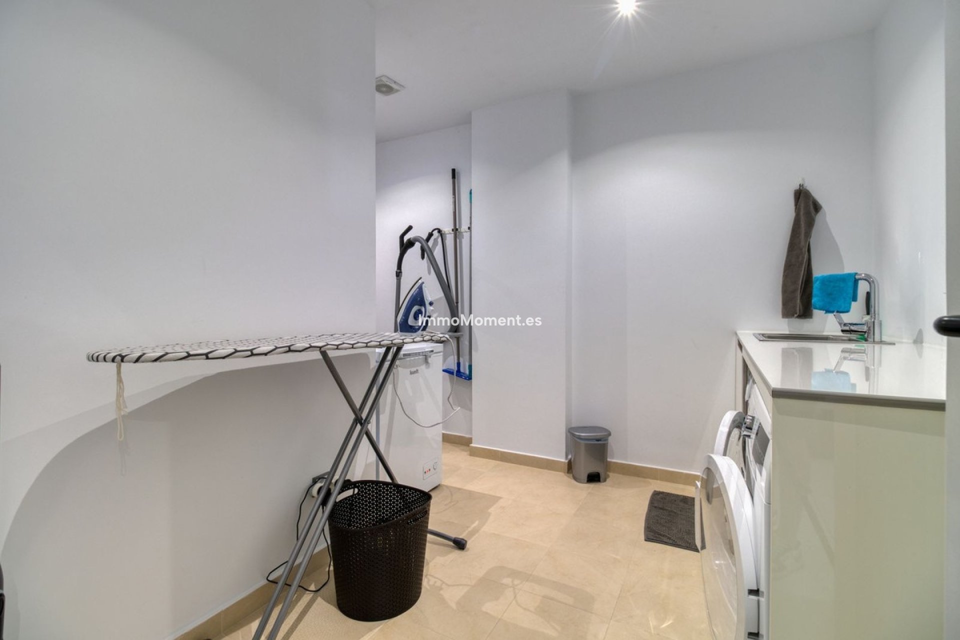 Resale - Villa - Benalmadena - Torremuelle