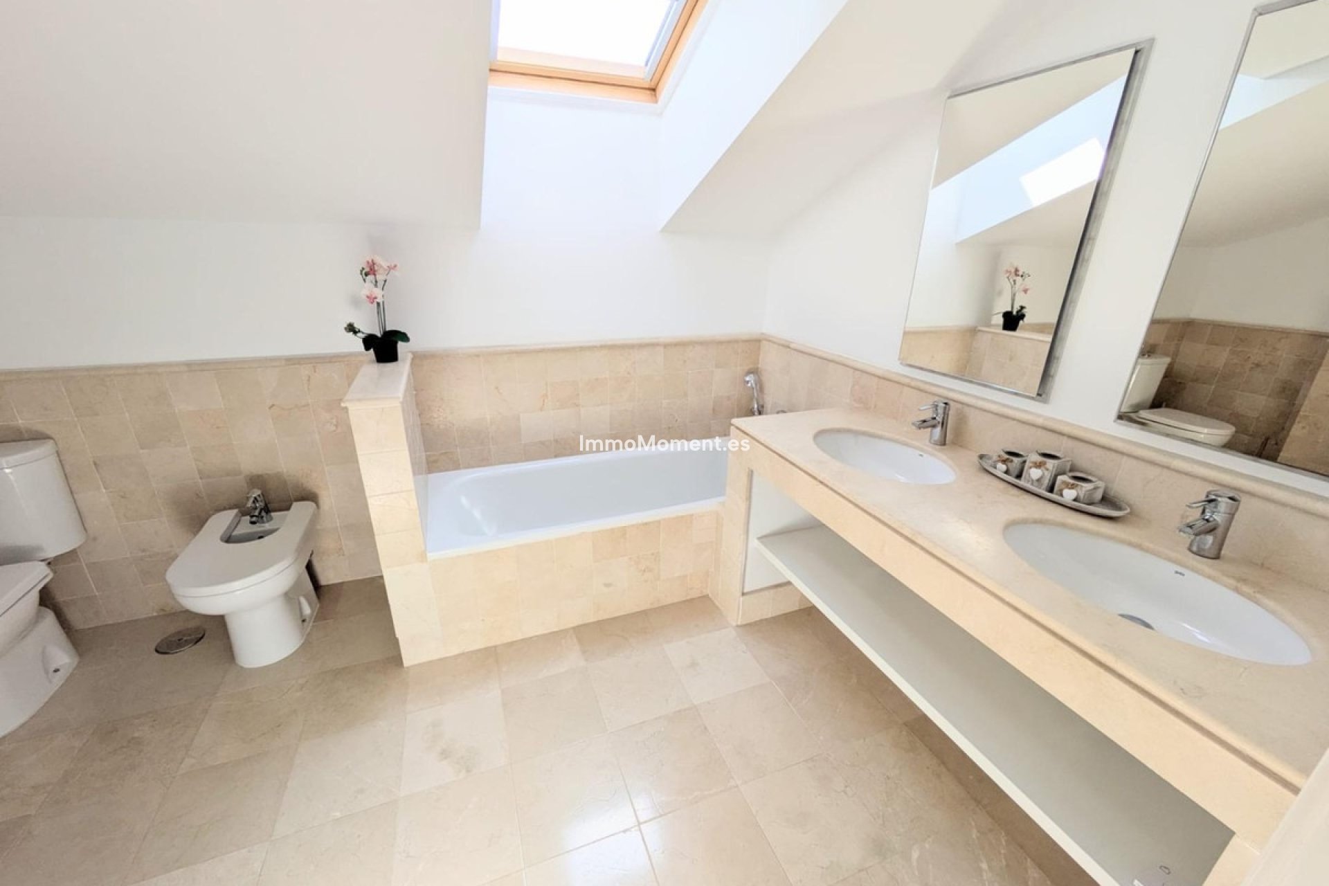 Resale - Villa - Benalmadena - Torremuelle