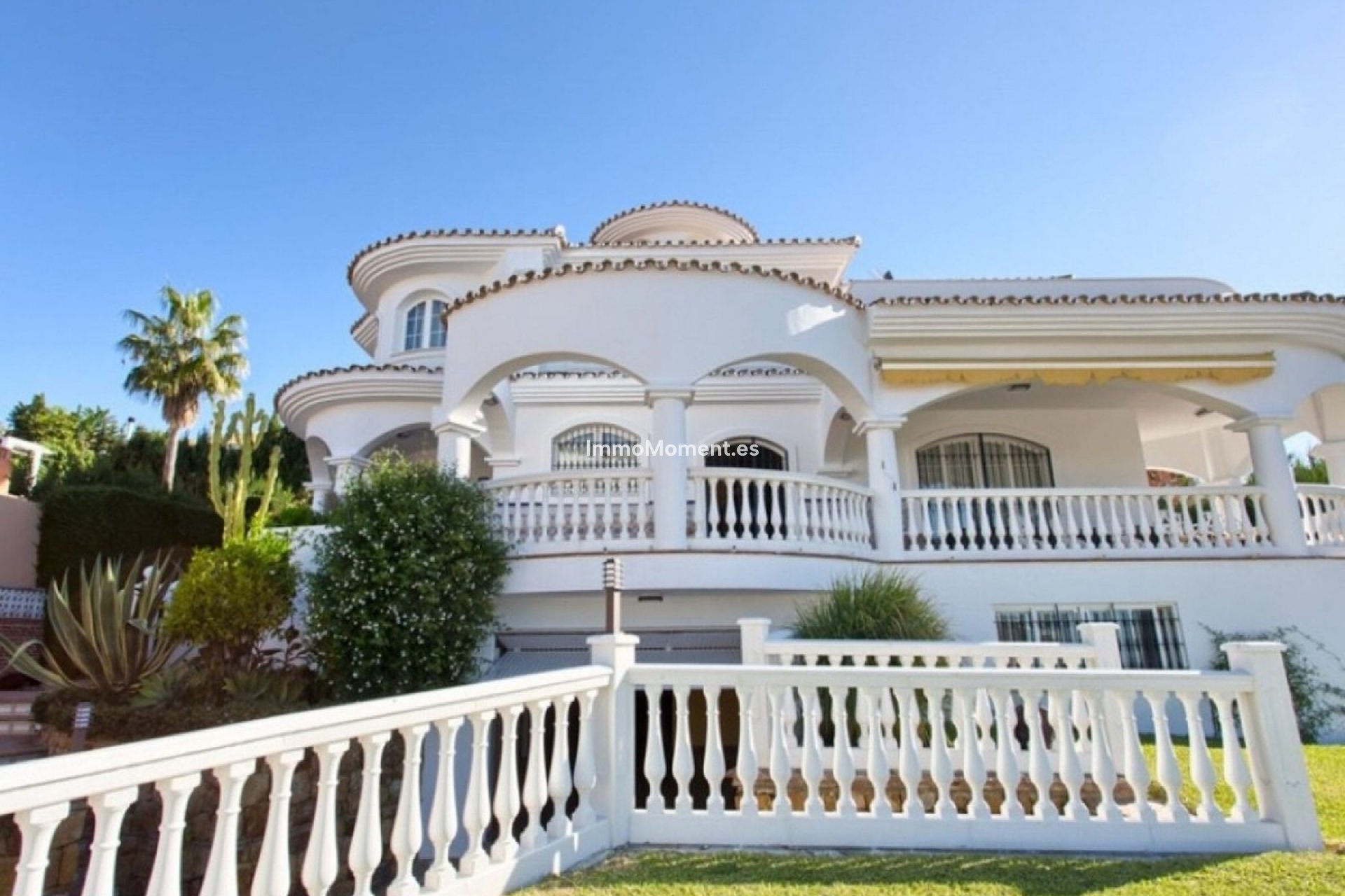Resale - Villa - Benalmadena - Torrequebrada
