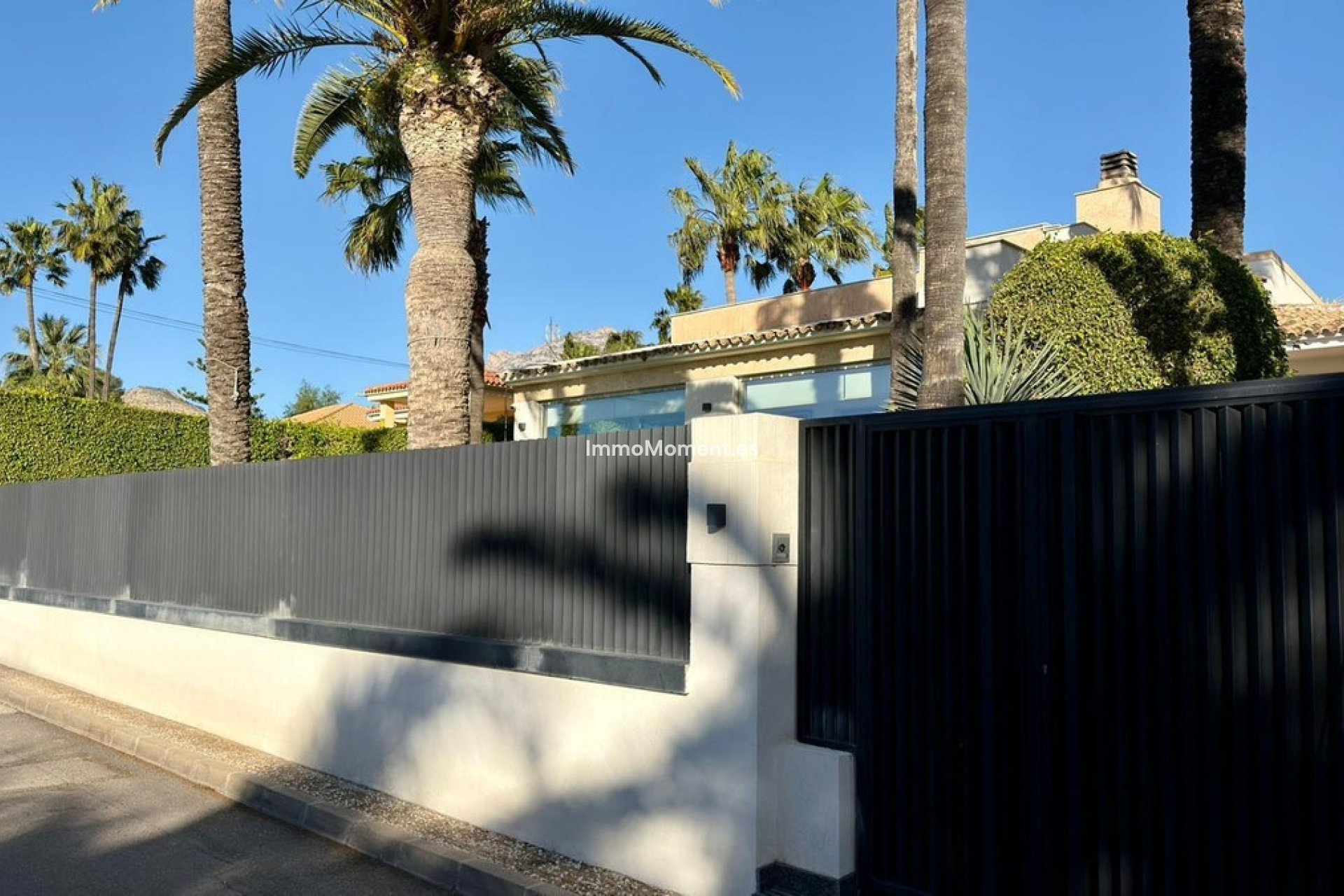 Resale - Villa - Benidorm - Benidorm Centro