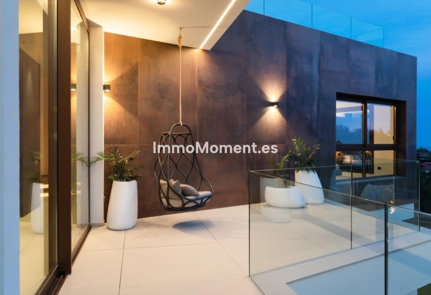 Resale - Villa - Benidorm - Benidorm Centro