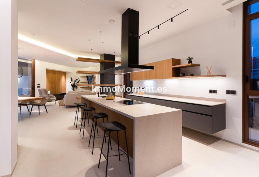 Resale - Villa - Benidorm - Benidorm Centro