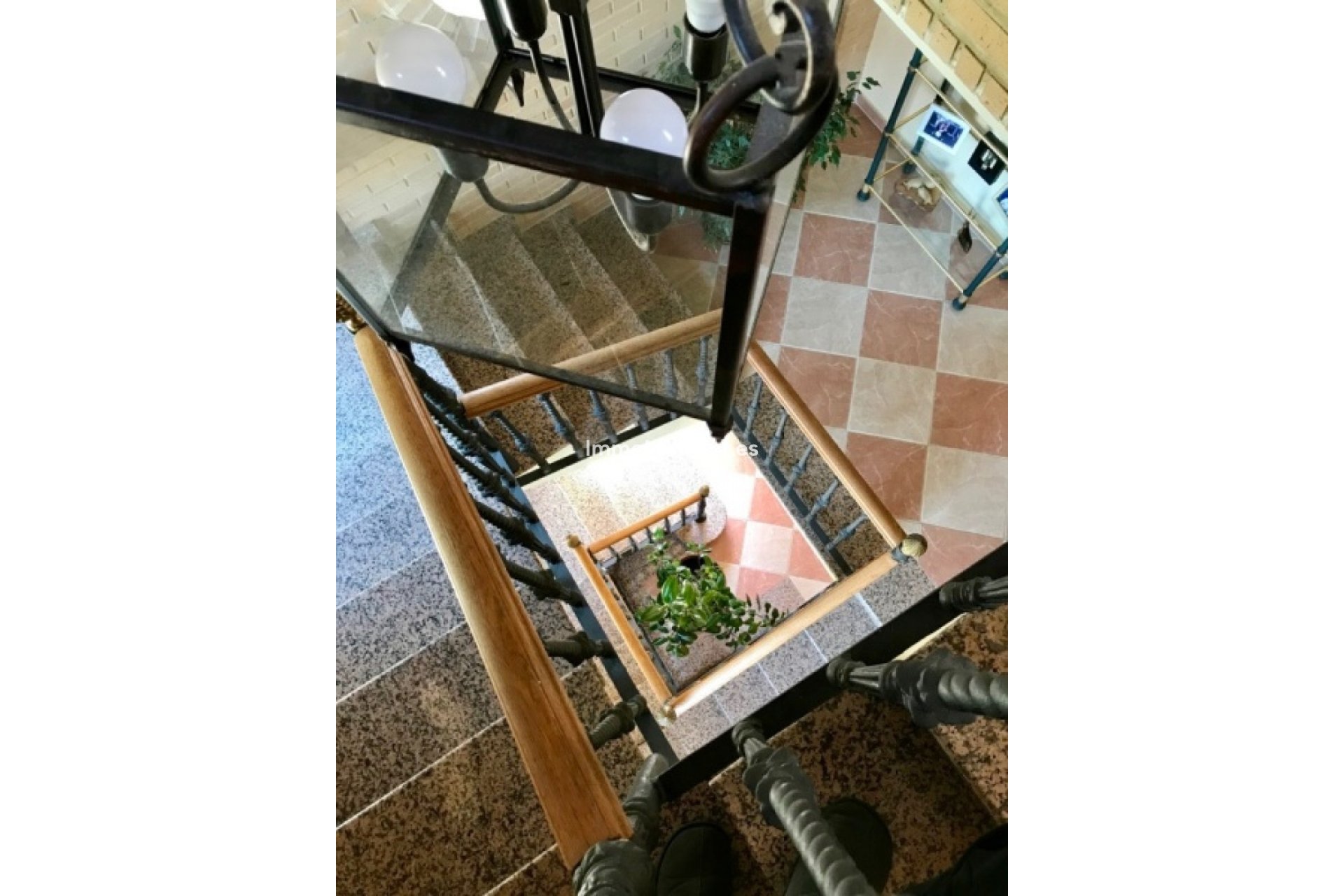 Resale - Villa - Benidorm - Benidorm Centro