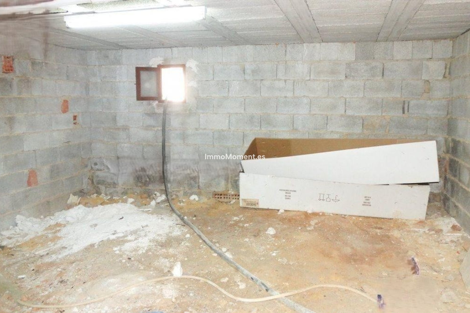 Resale - Villa - Benidorm - Benidorm Centro