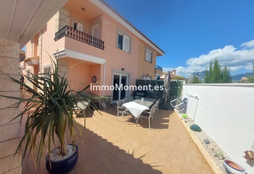 Resale - Villa - Benidorm - Benidorm Centro