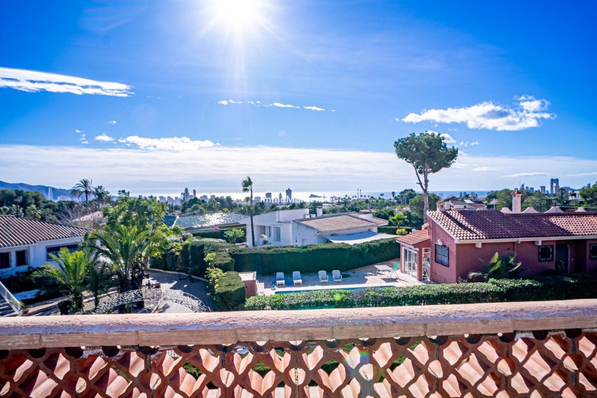 Resale - Villa - Benidorm - Benidorm Centro