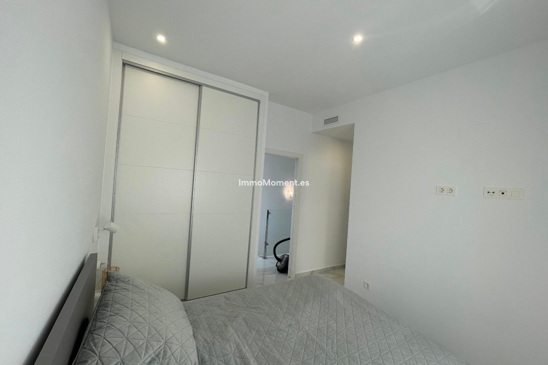 Resale - Villa - Benijofar