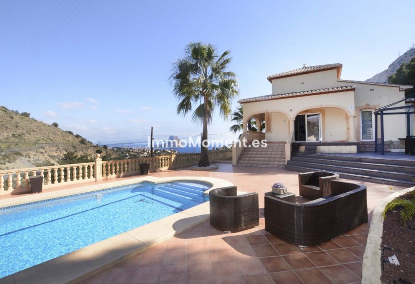 Resale - Villa - Calpe - Calpe Centro