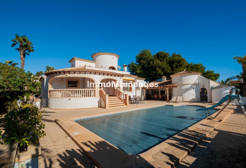 Resale - Villa - Calpe - Calpe Centro