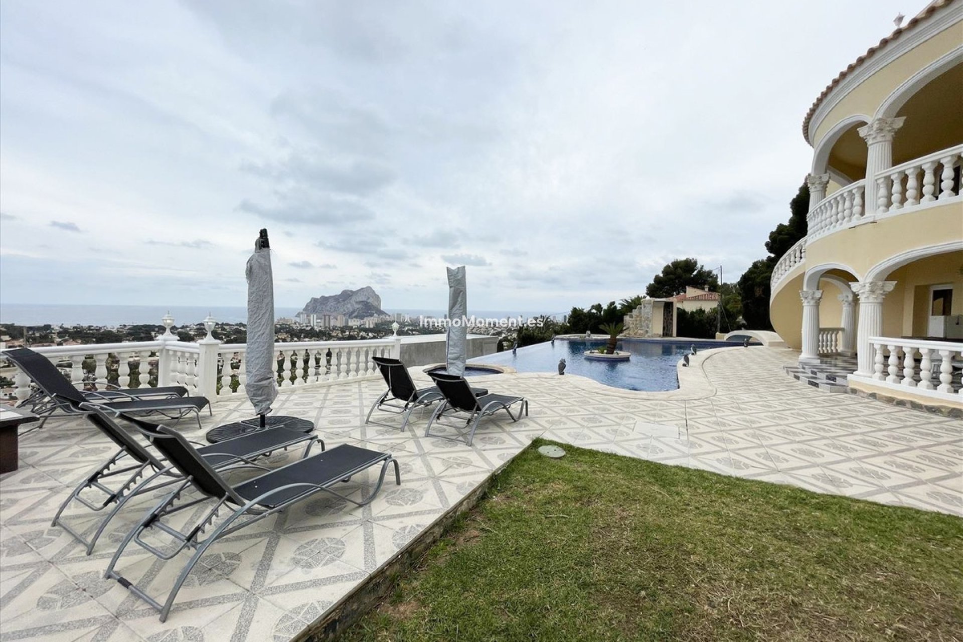 Resale - Villa - Calpe - Calpe Centro