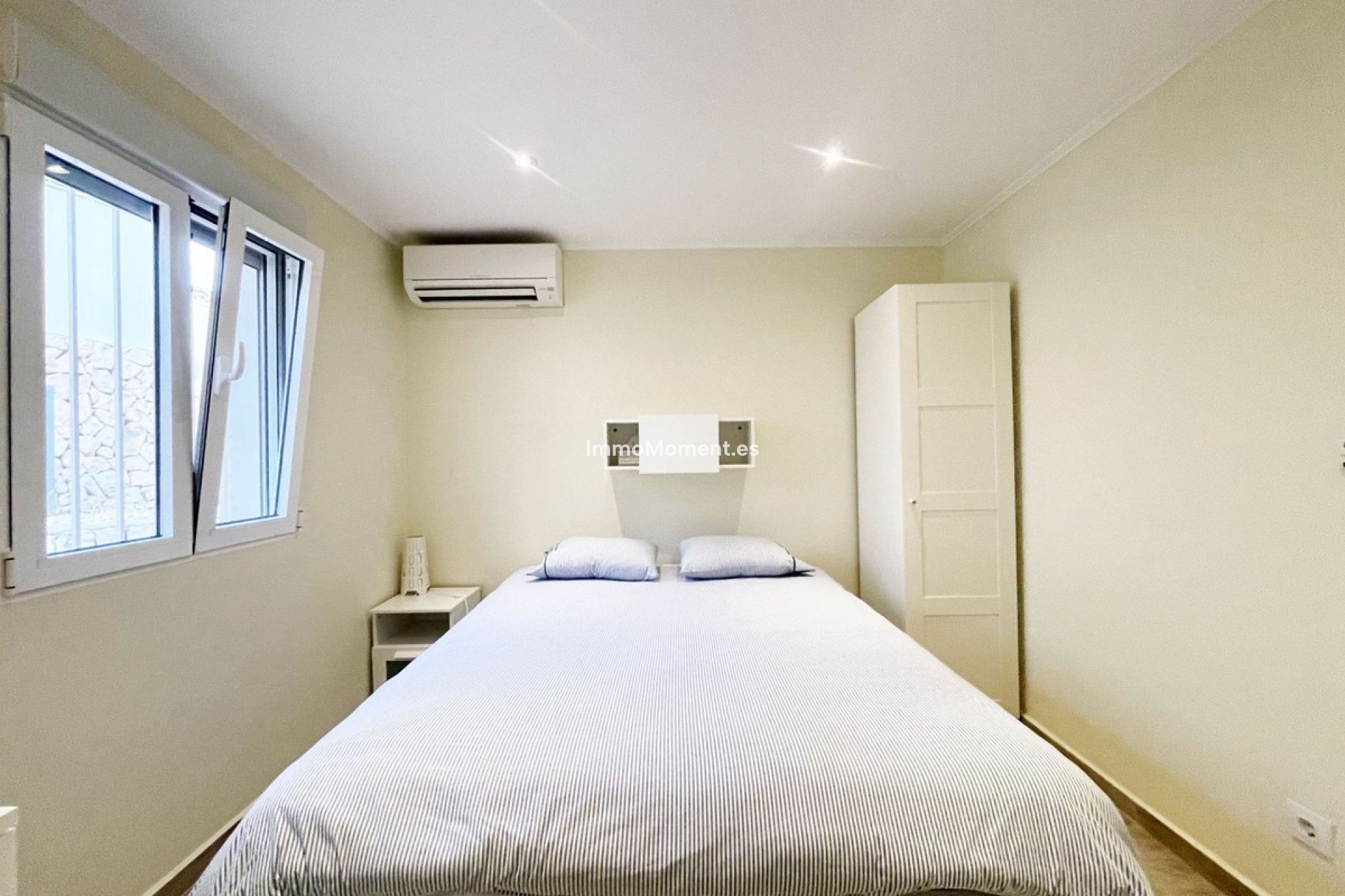 Resale - Villa - Calpe - Calpe Centro