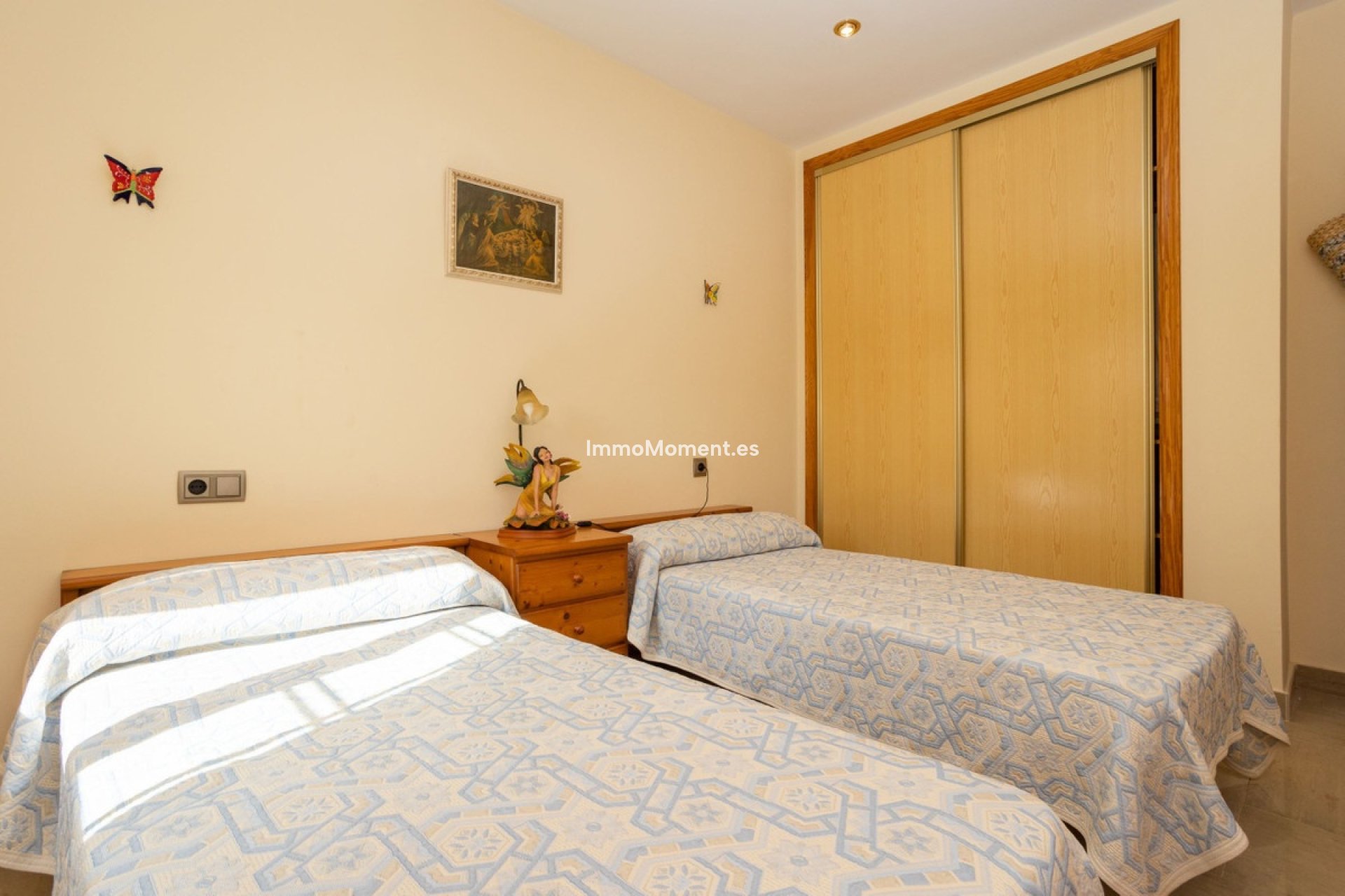 Resale - Villa - Cartagena - Playa Honda