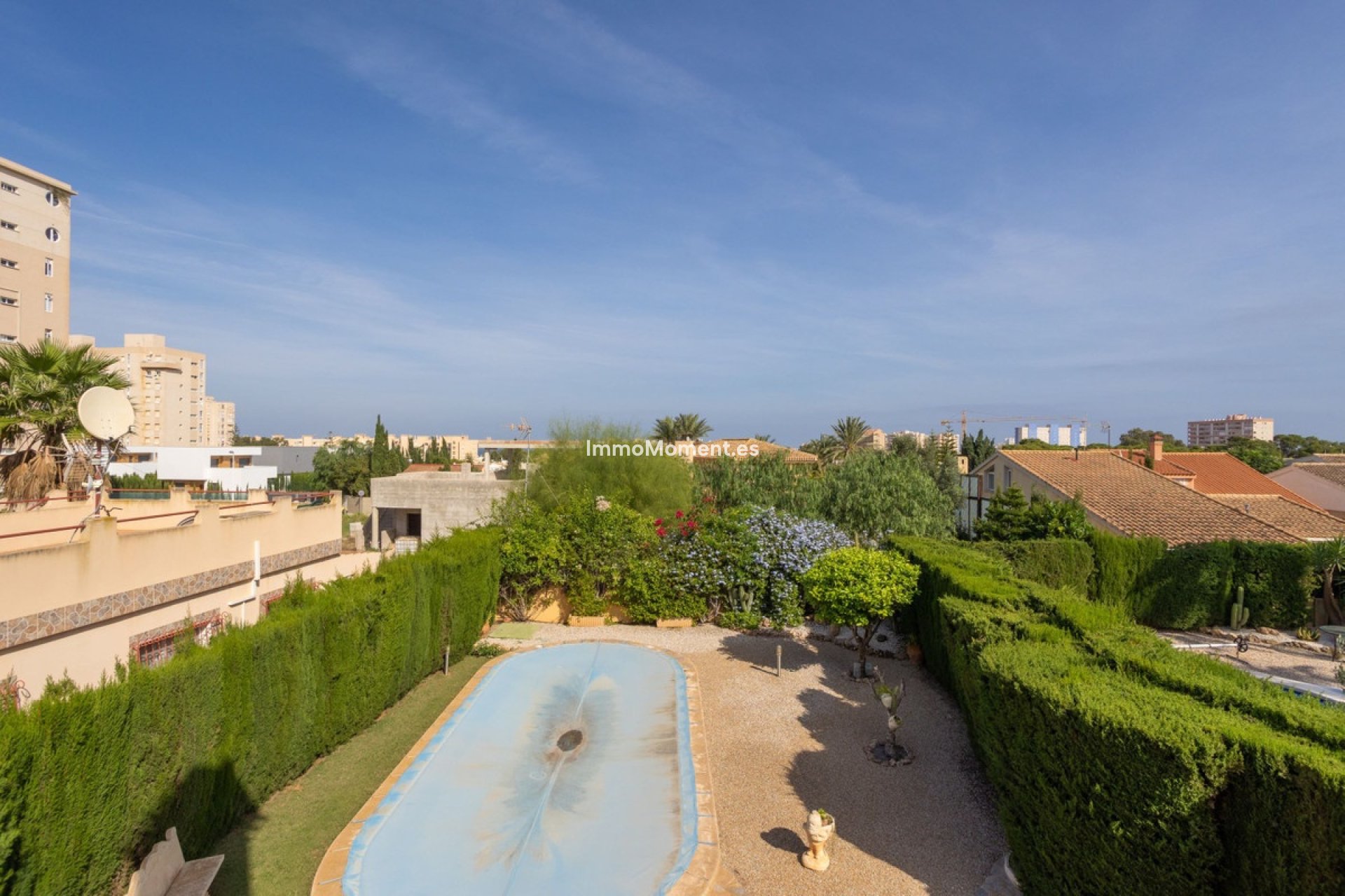 Resale - Villa - Cartagena - Playa Honda