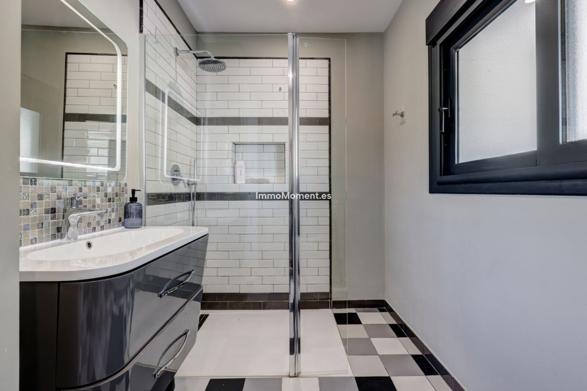 Resale - Villa - Casares - Casares Centro