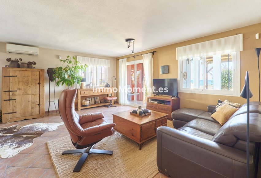 Resale - Villa - Casares - Casares Centro