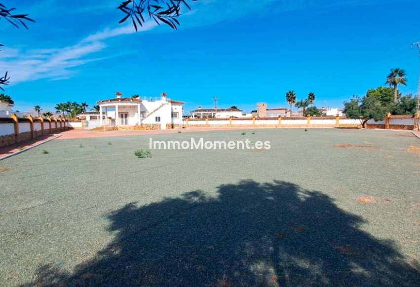 Resale - Villa - Catral - Catral Centro