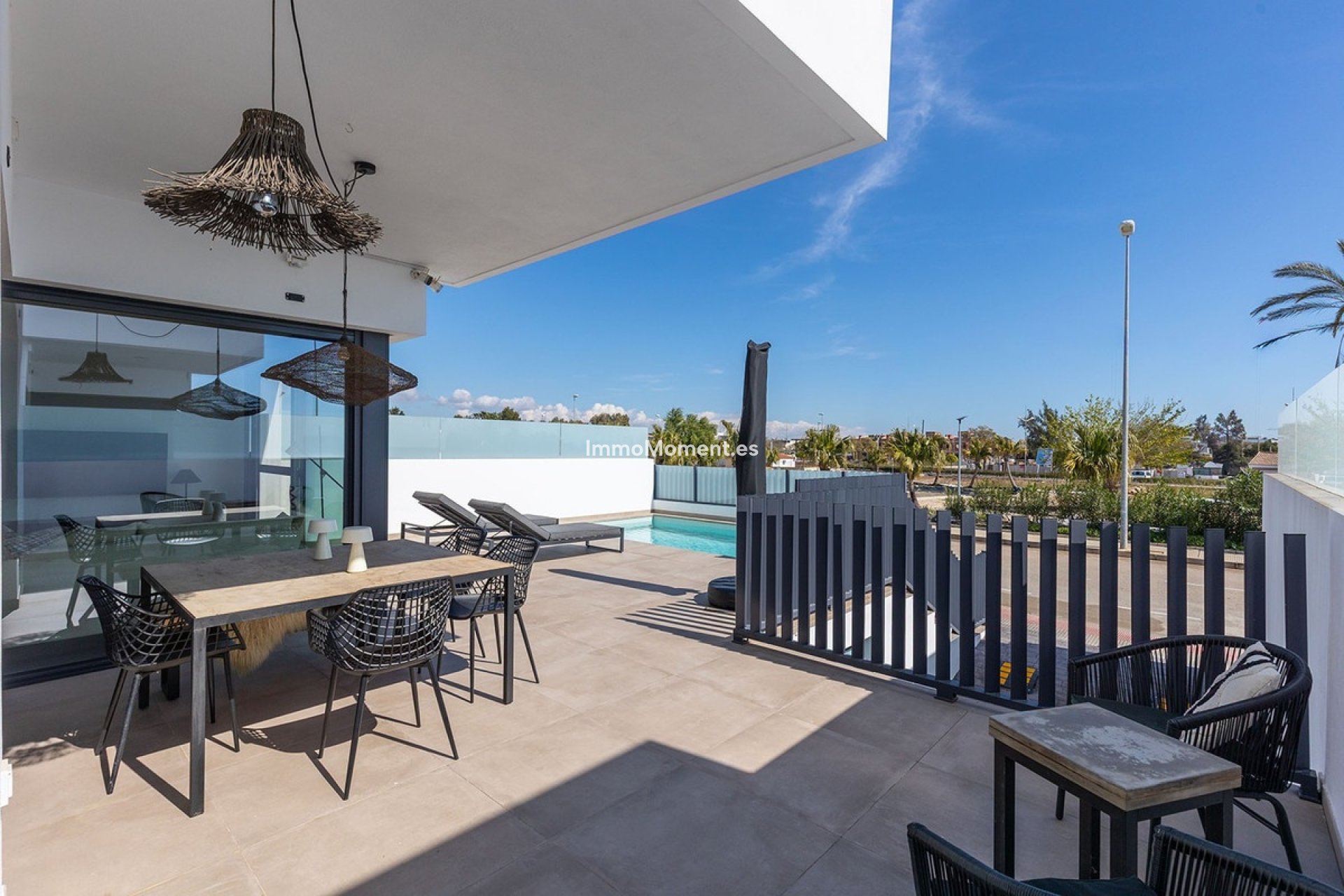 Resale - Villa - Dolores - Dolores Centro