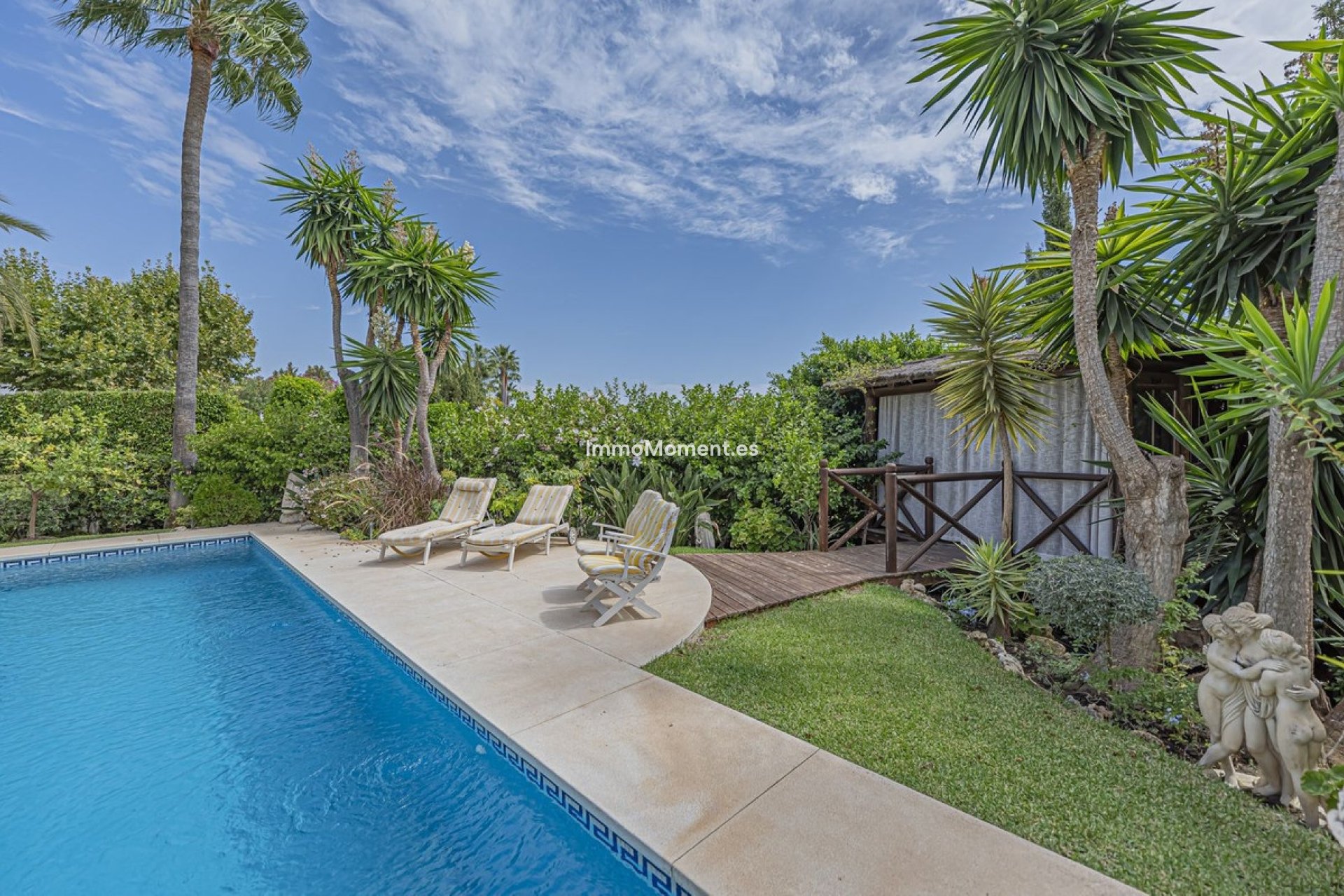 Resale - Villa - El Paraiso - New Golden Mile