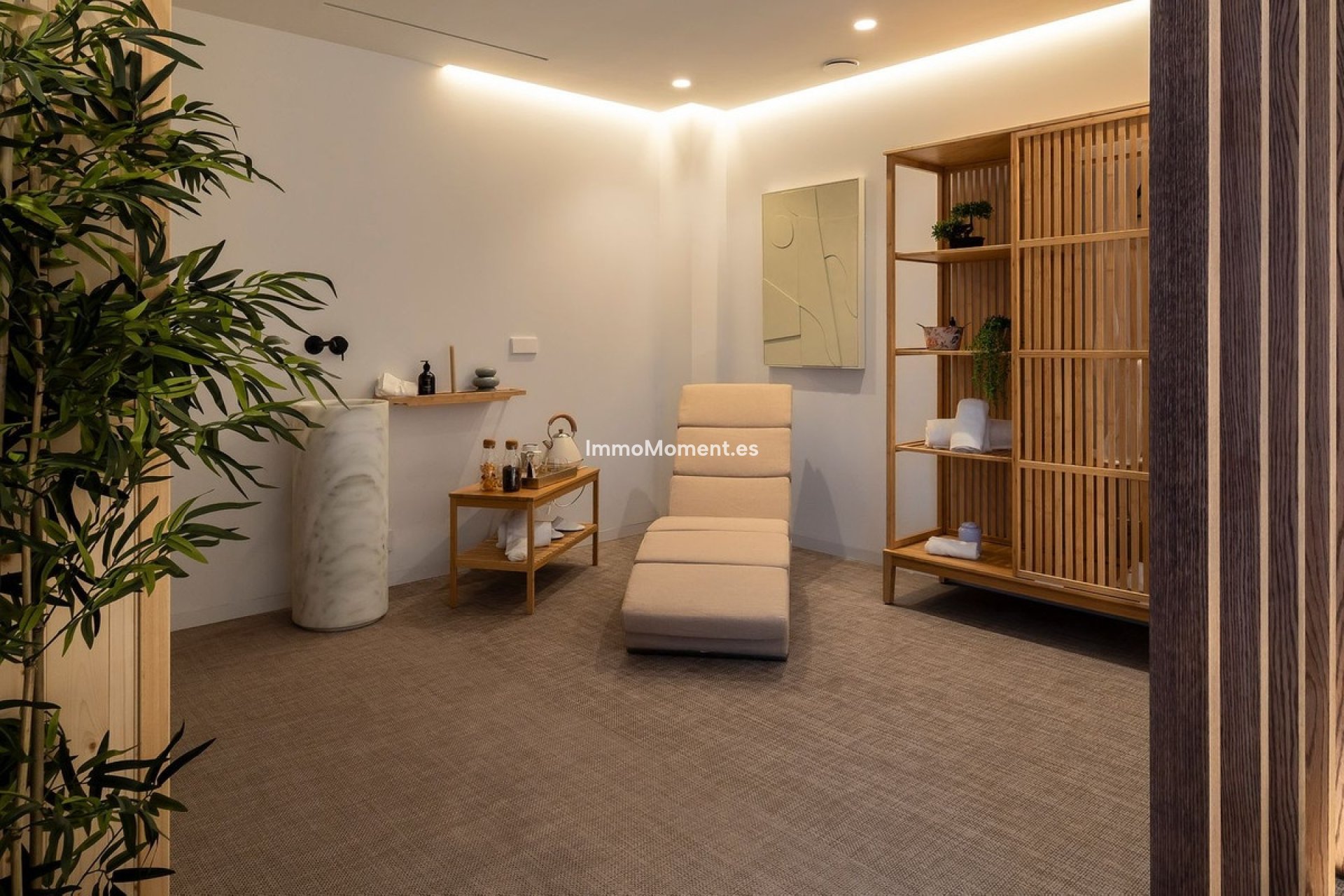 Resale - Villa - El Paraiso - New Golden Mile