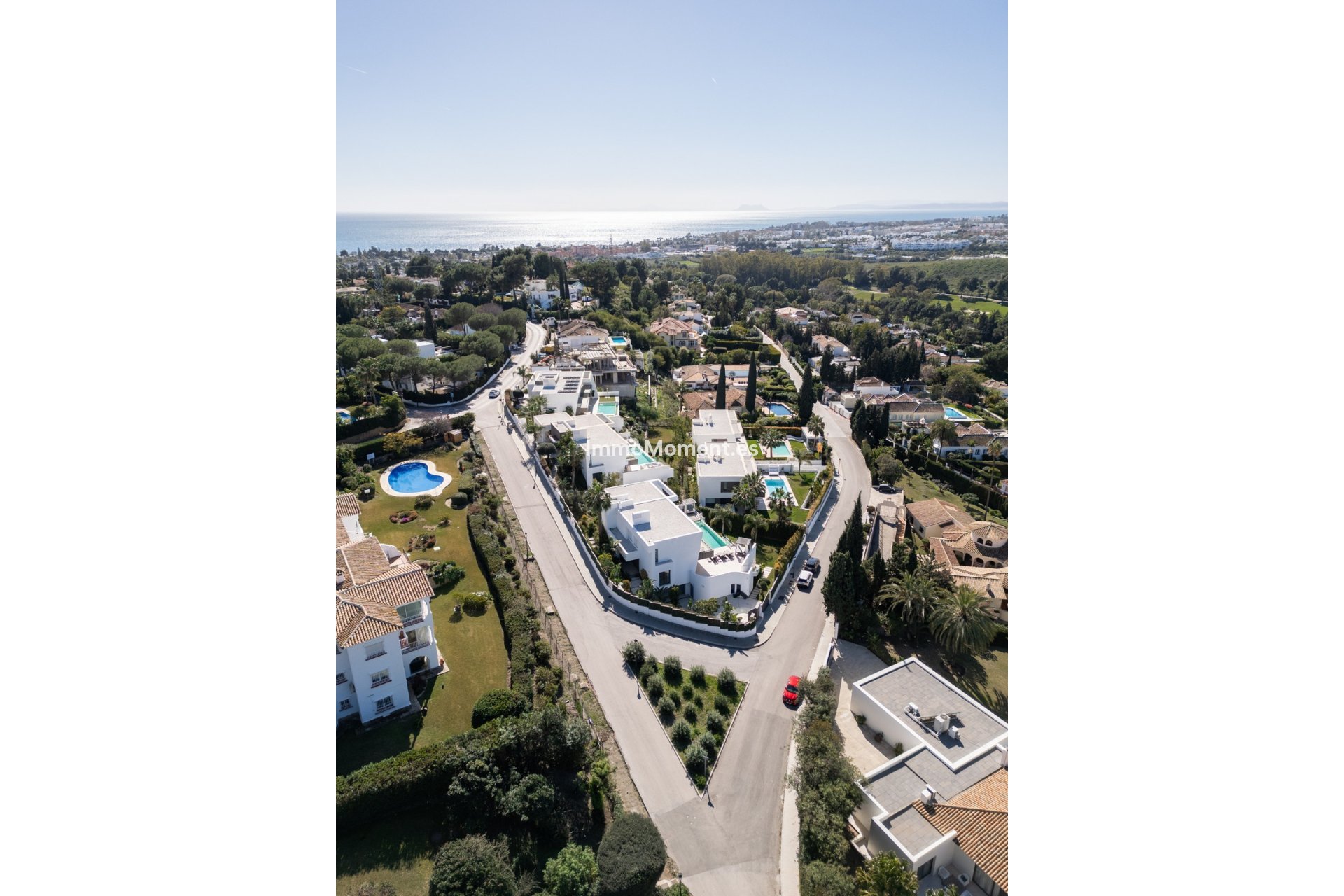 Resale - Villa - El Paraiso - New Golden Mile