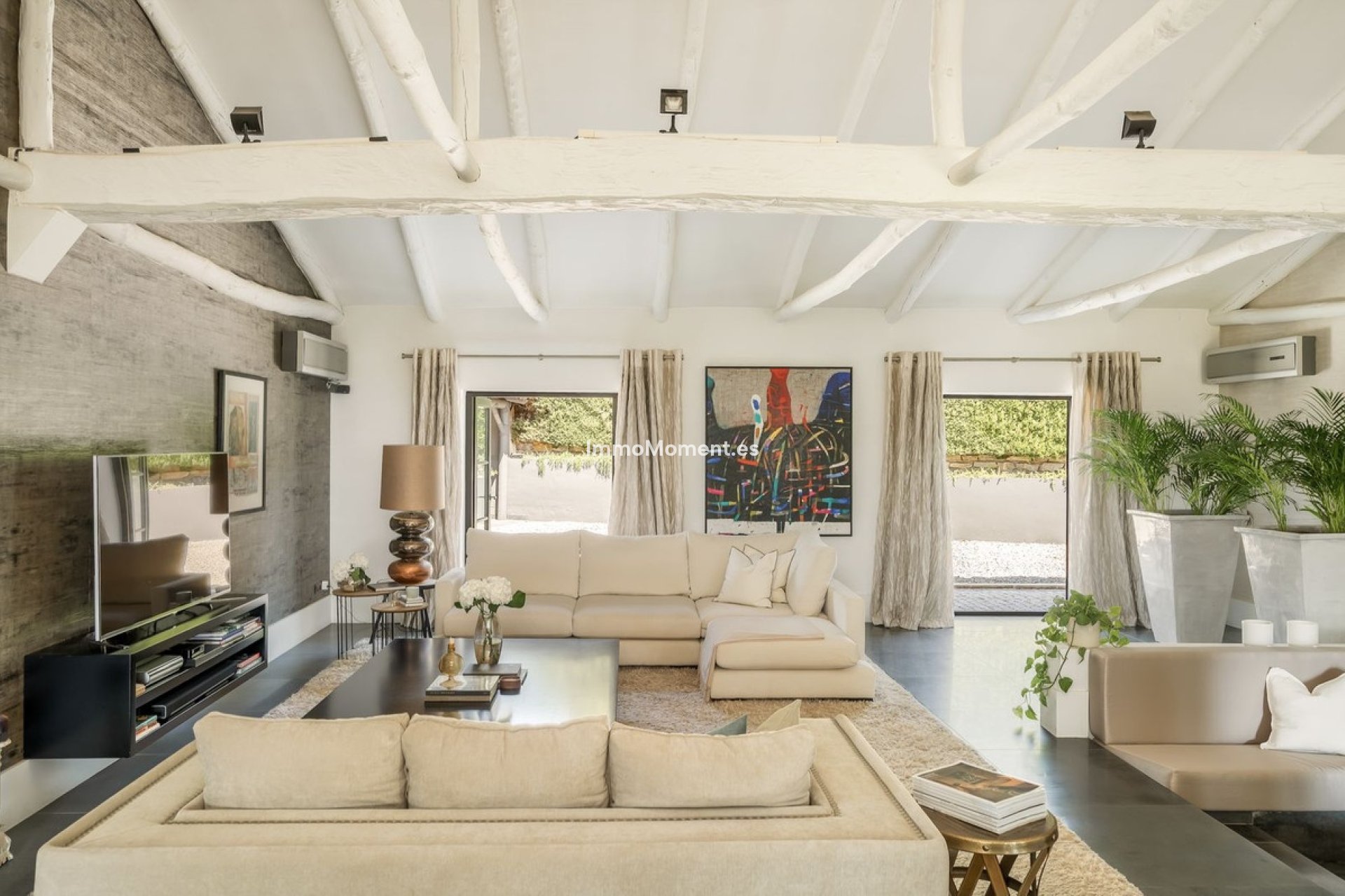 Resale - Villa - El Paraiso - New Golden Mile
