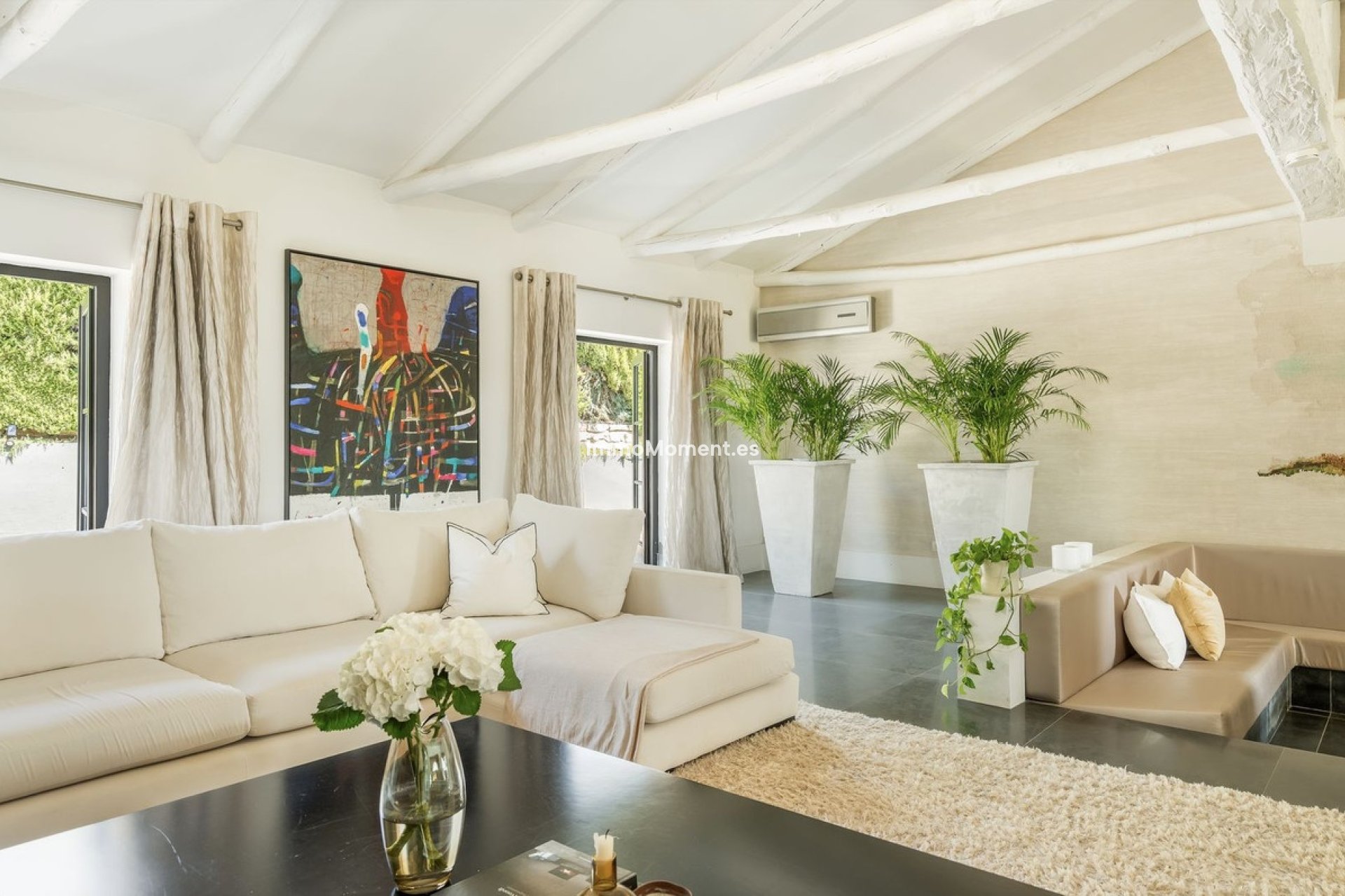 Resale - Villa - El Paraiso - New Golden Mile