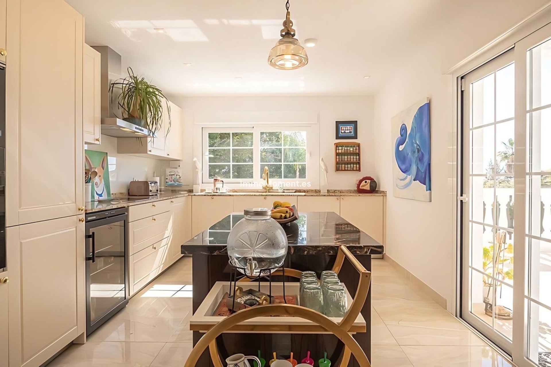 Resale - Villa - El Paraiso - New Golden Mile
