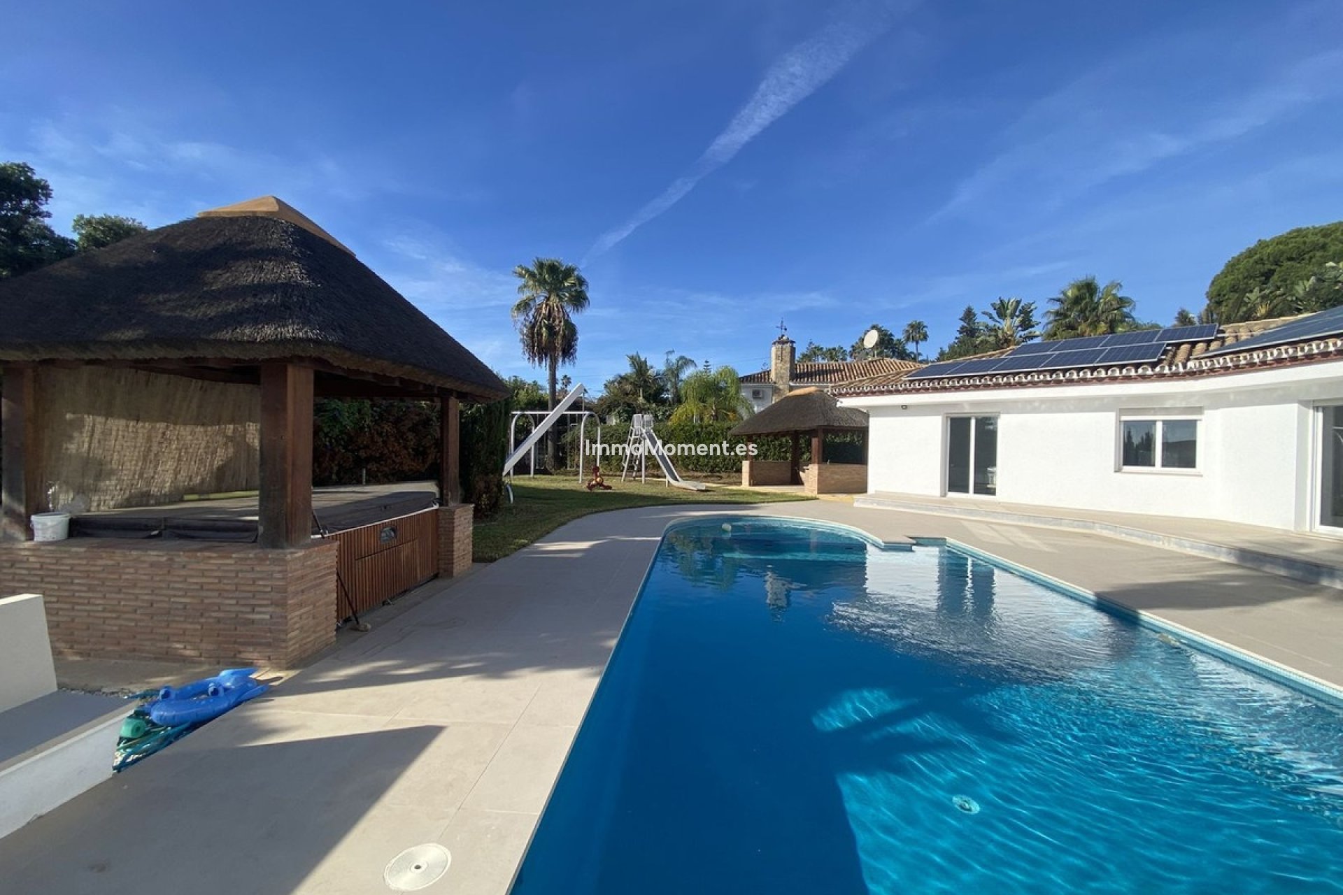 Resale - Villa - El Paraiso - New Golden Mile