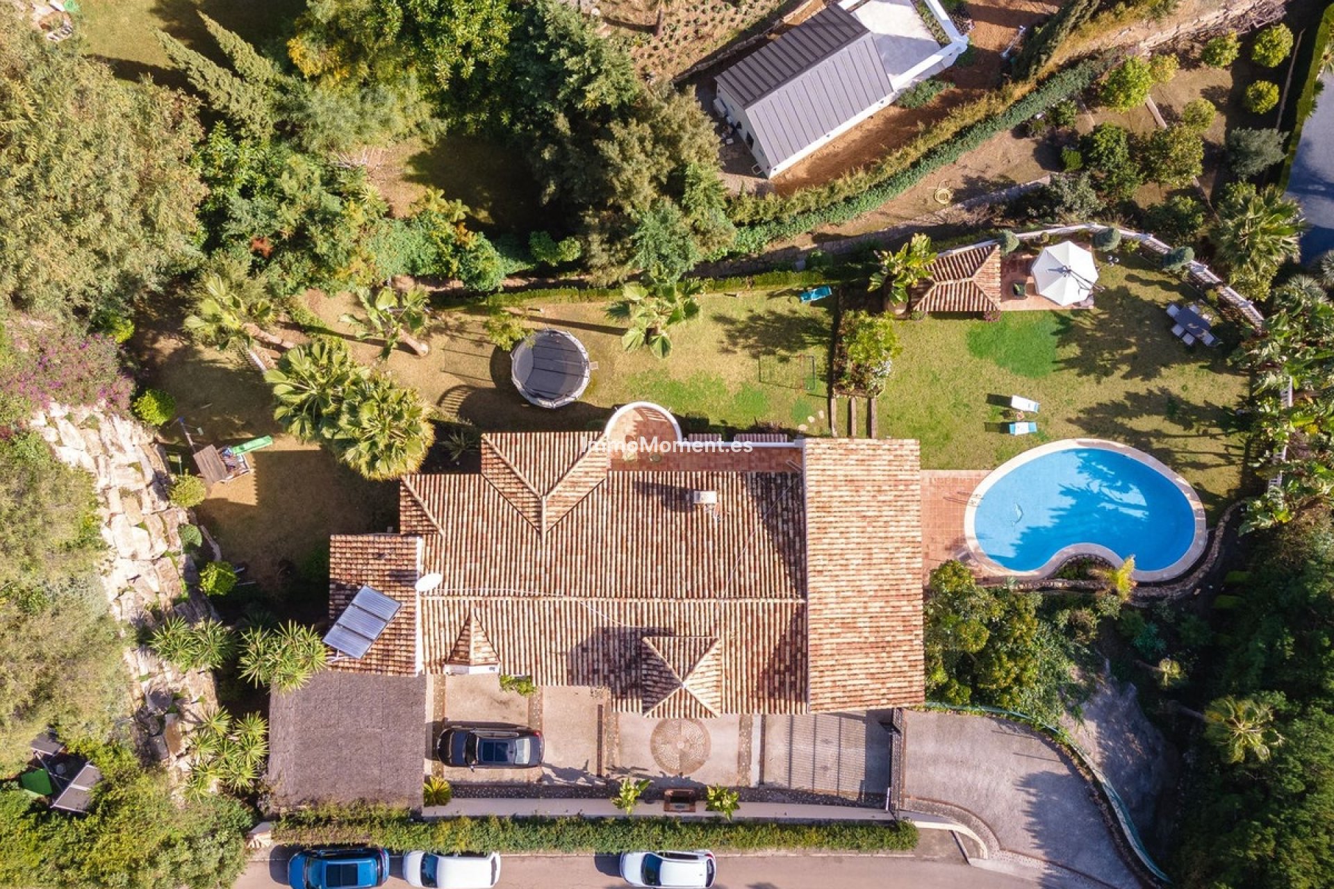 Resale - Villa - El Paraiso - New Golden Mile