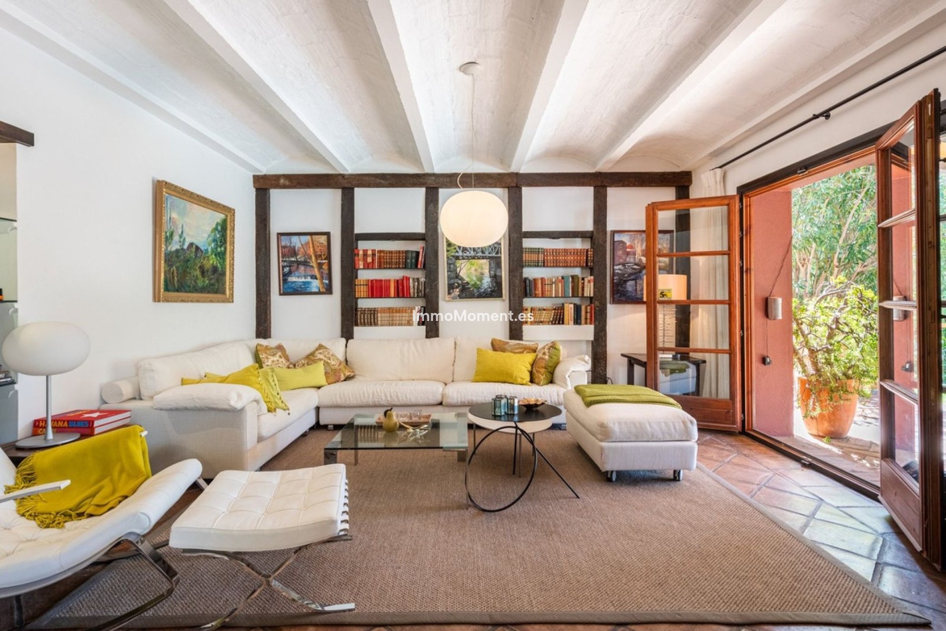 Resale - Villa - El Paraiso - New Golden Mile