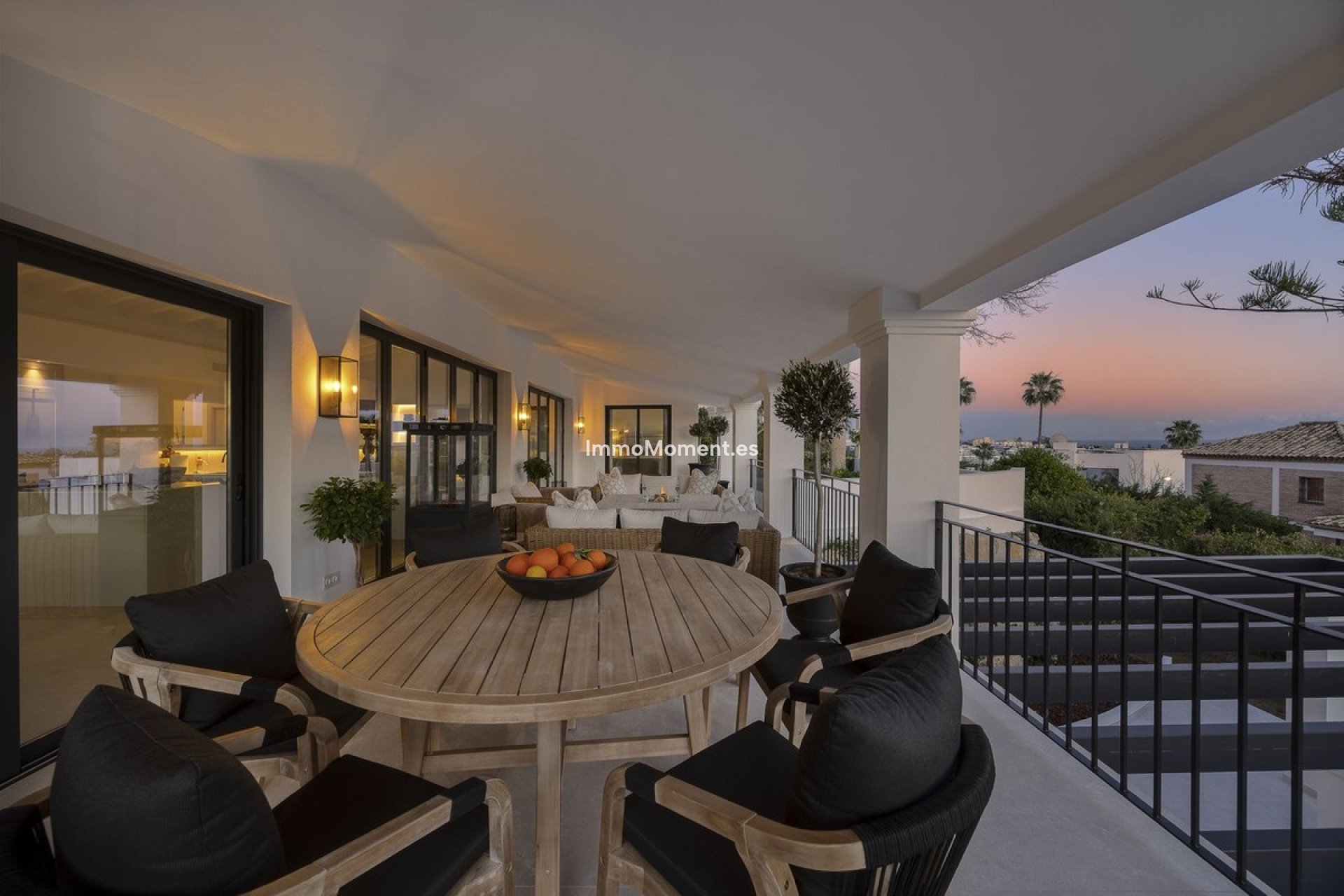 Resale - Villa - El Paraiso - New Golden Mile