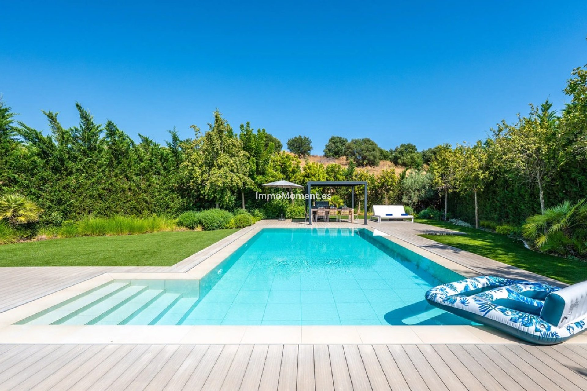 Resale - Villa - El Paraiso - New Golden Mile