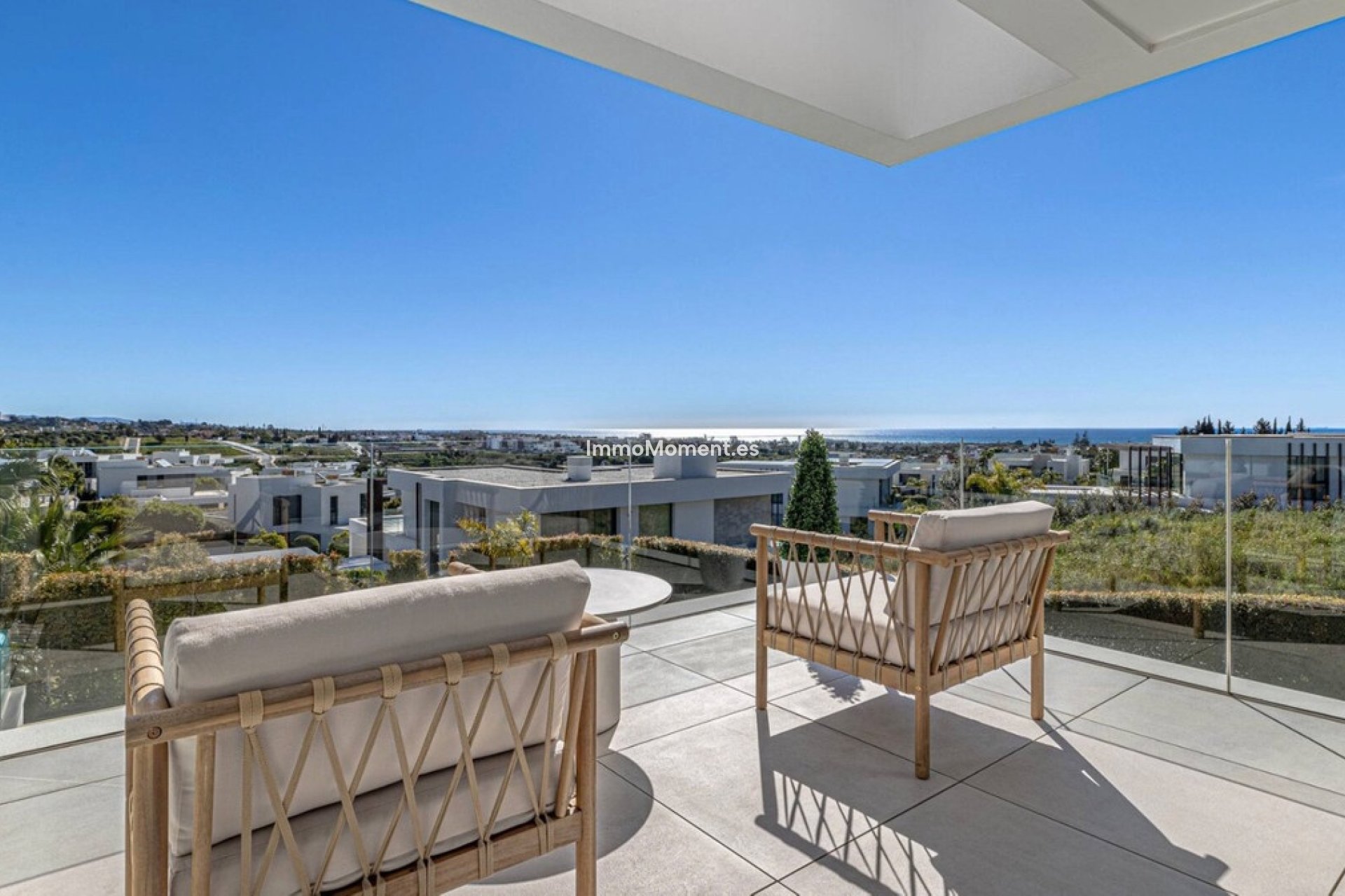 Resale - Villa - El Paraiso - New Golden Mile