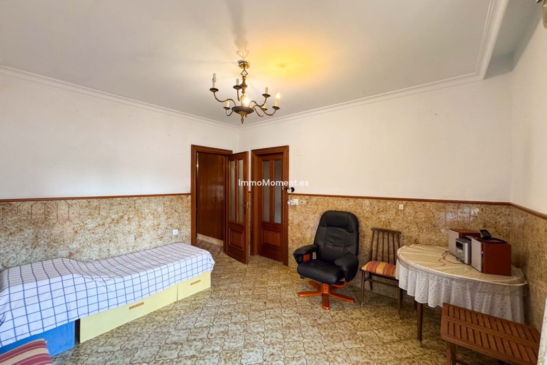 Resale - Villa - Elda - Elda Centro