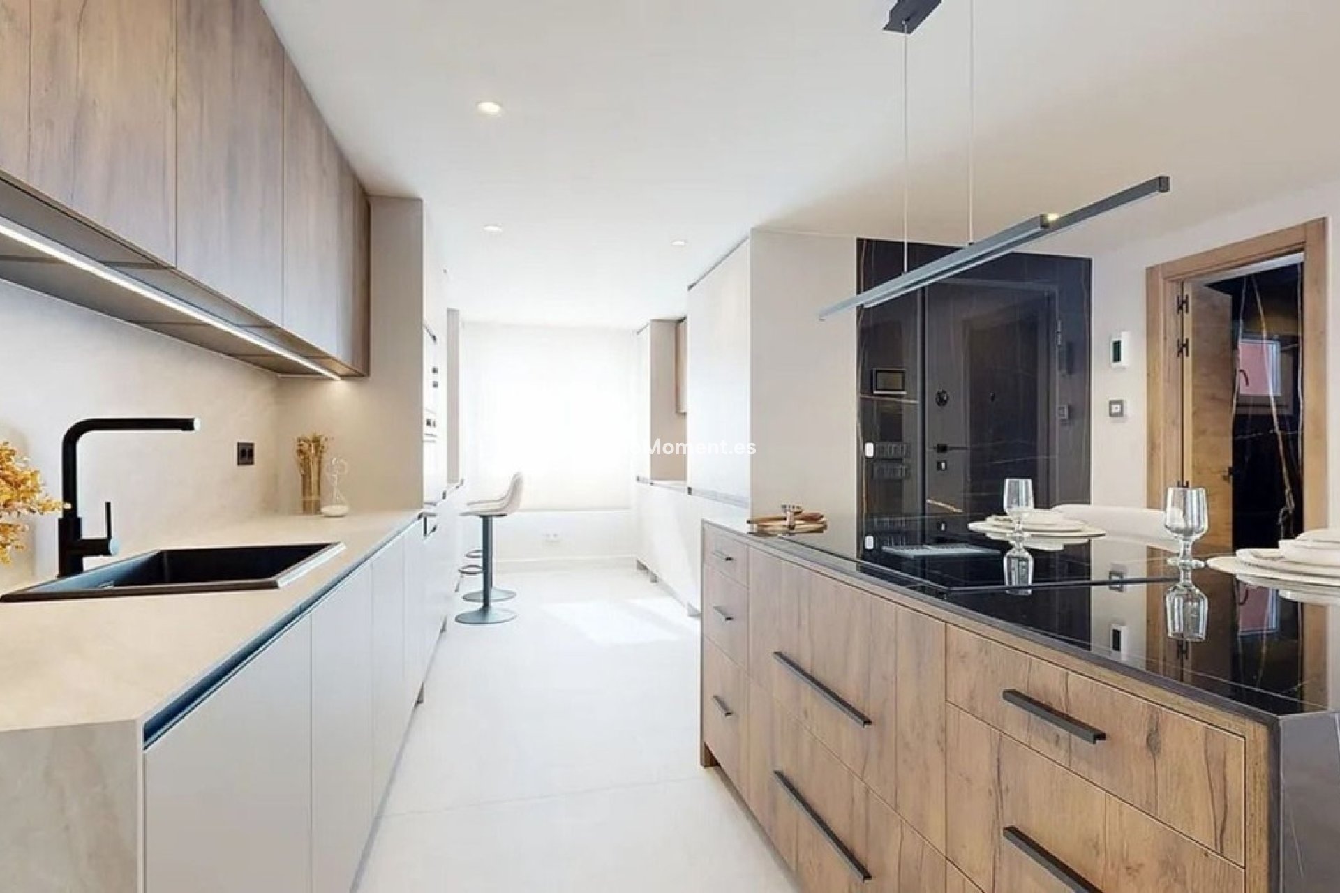 Resale - Villa - Estepona - Atalaya