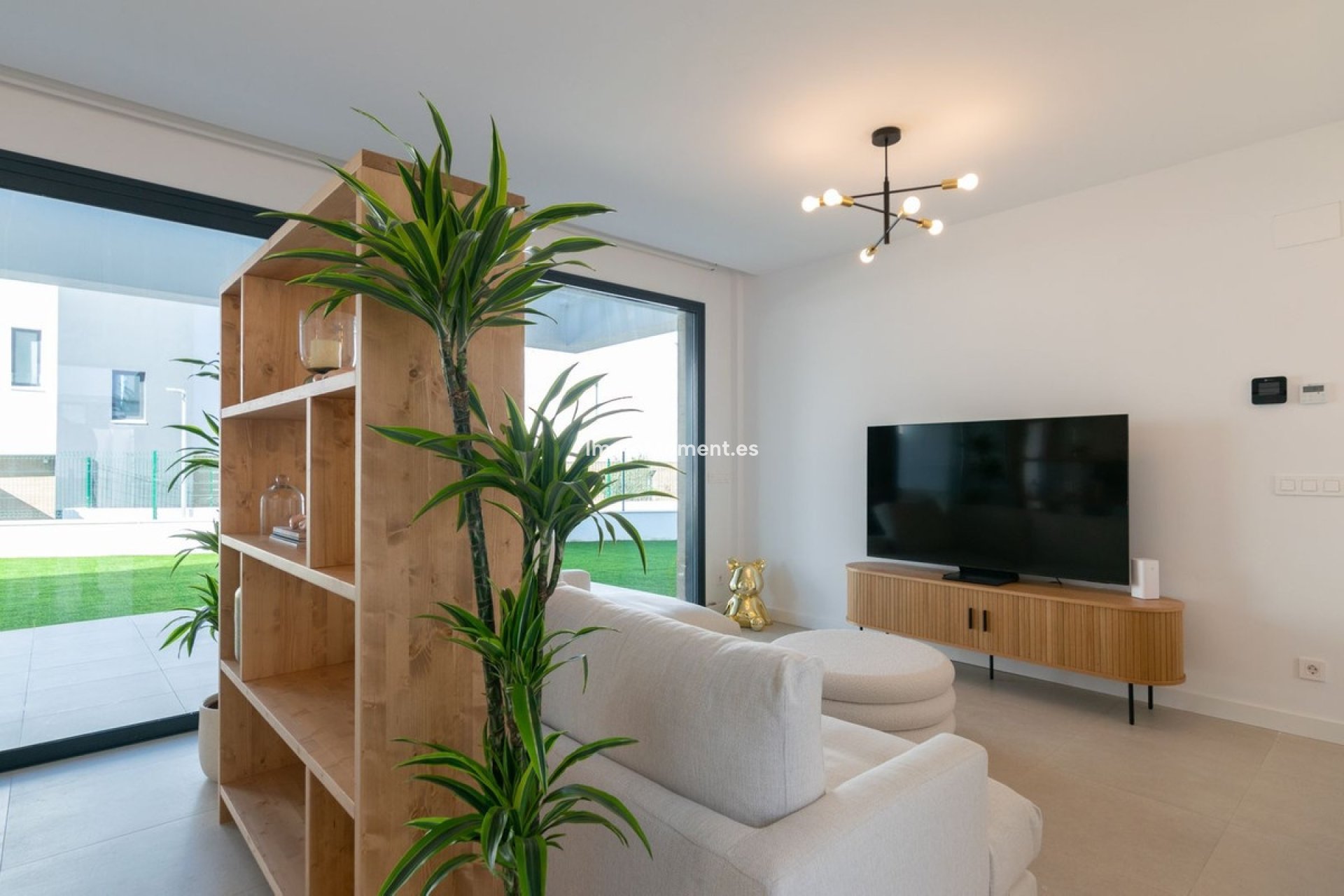 Resale - Villa - Estepona - Atalaya